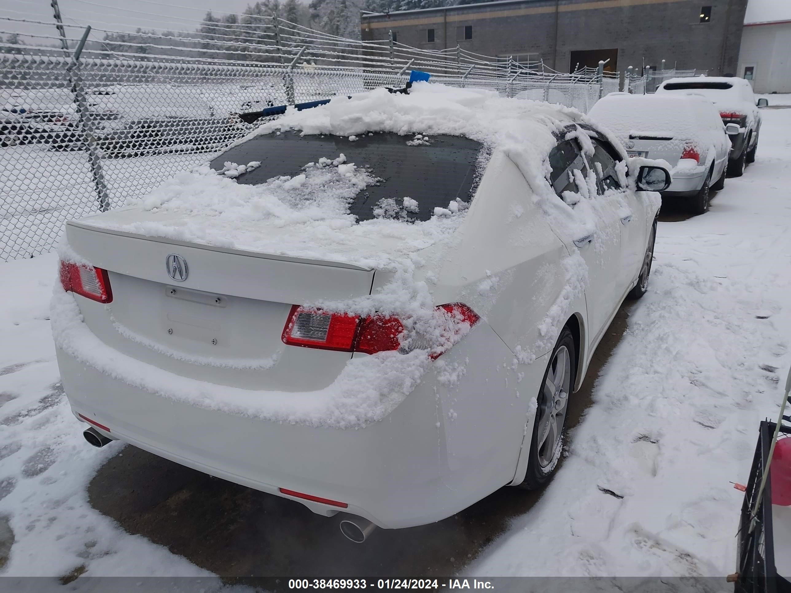 Photo 3 VIN: JH4CU26689C027319 - ACURA TSX 