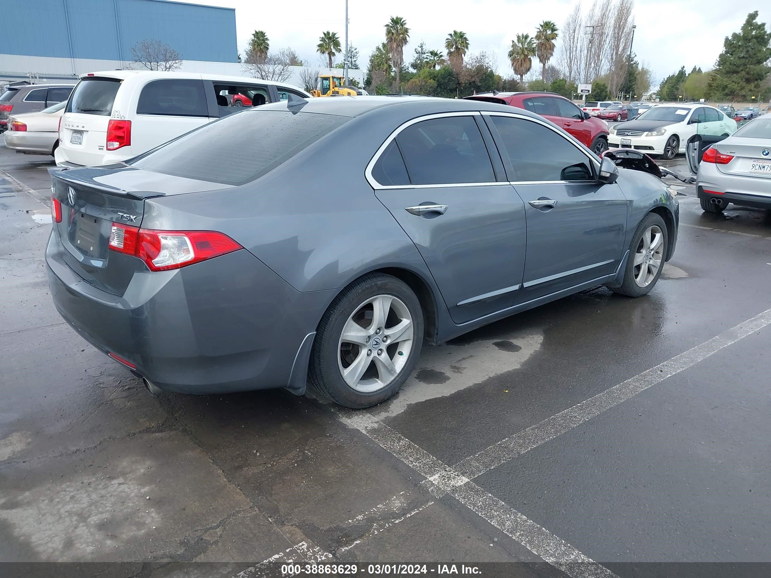 Photo 3 VIN: JH4CU266X9C004530 - ACURA TSX 