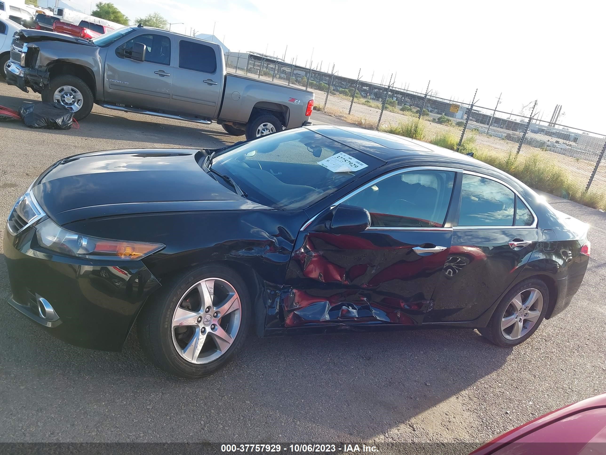 Photo 13 VIN: JH4CU2F40DC011302 - ACURA TSX 