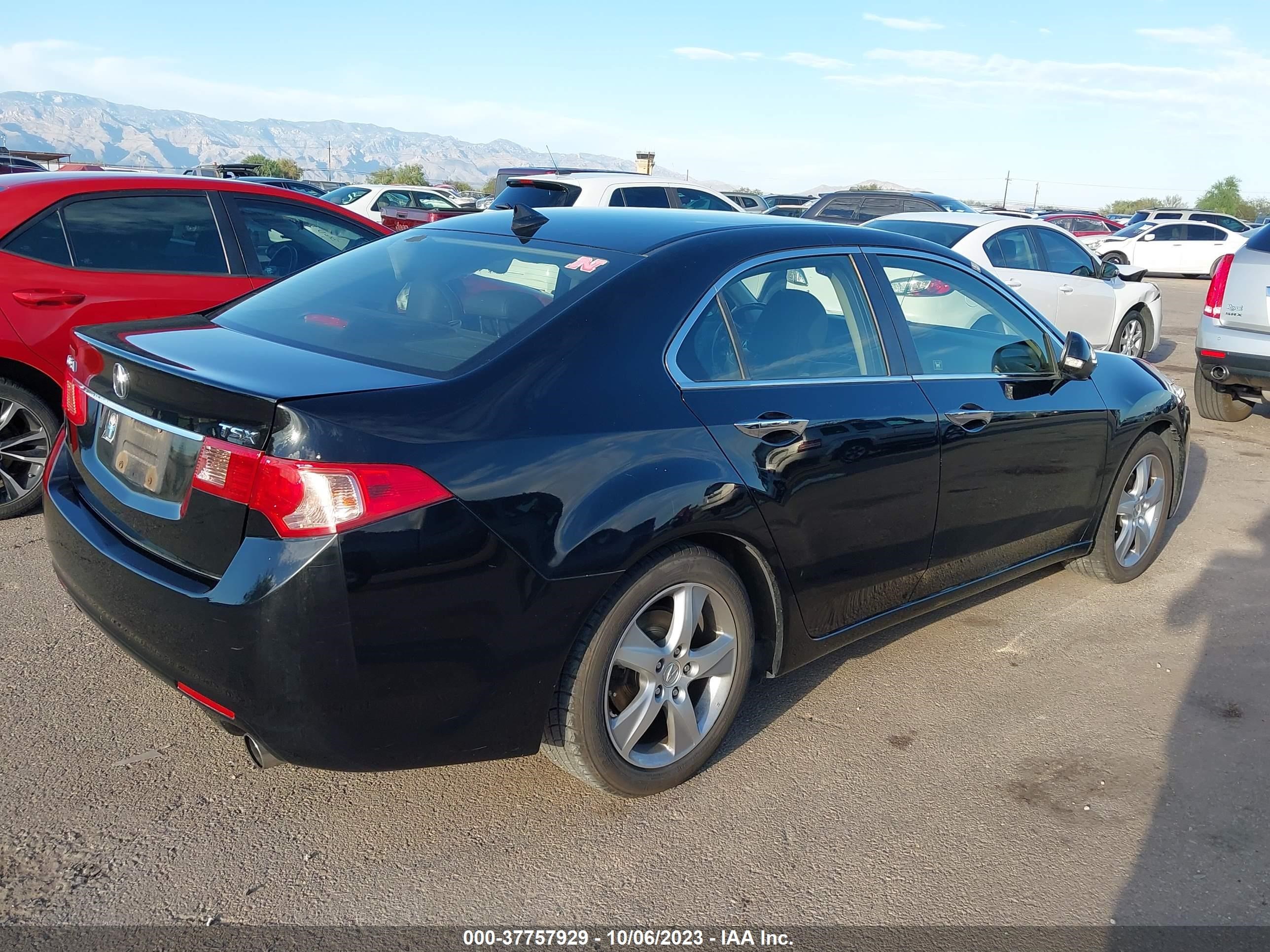 Photo 3 VIN: JH4CU2F40DC011302 - ACURA TSX 