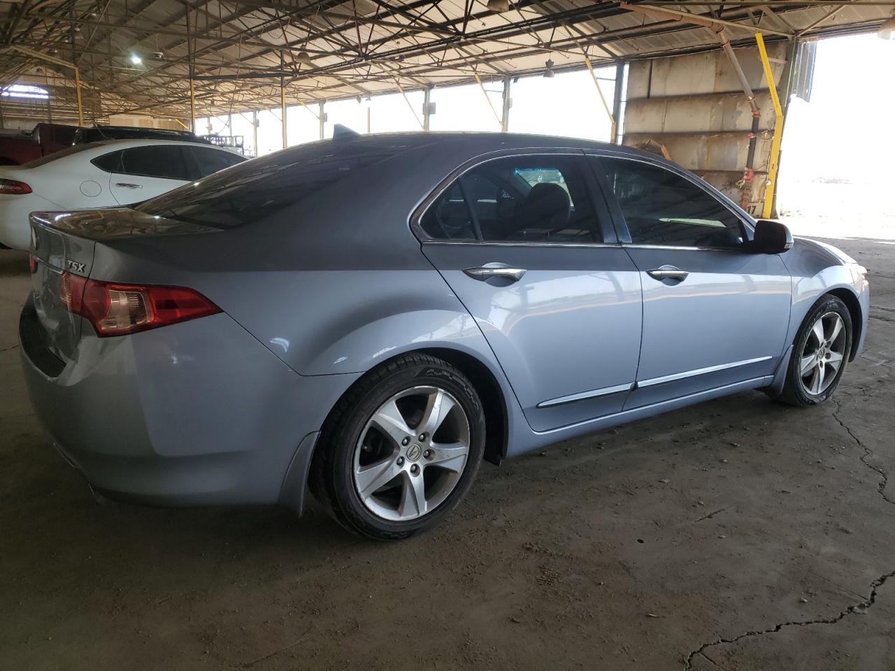 Photo 2 VIN: JH4CU2F45EC000281 - ACURA TSX 