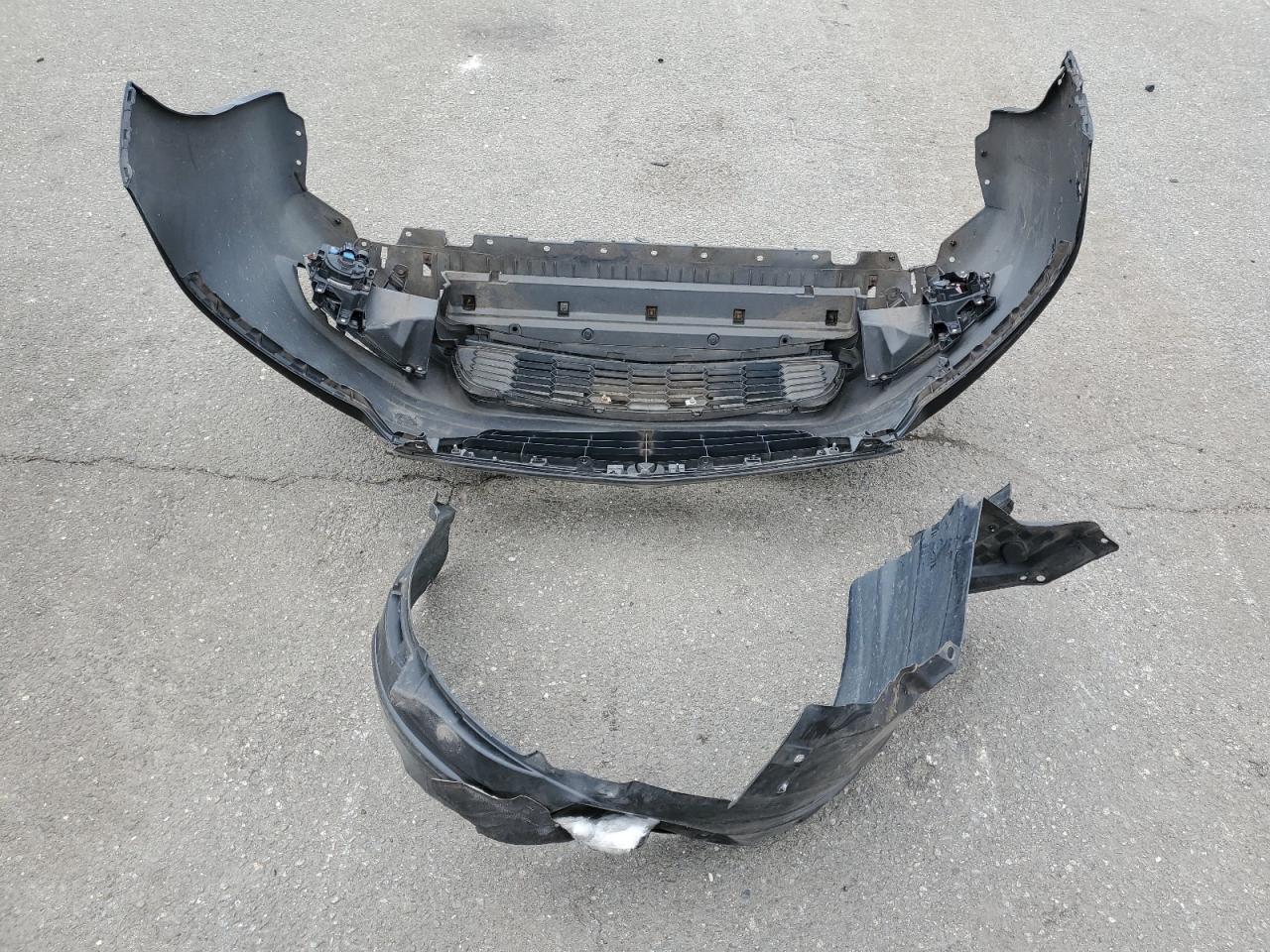 Photo 11 VIN: JH4CU2F48CC013815 - ACURA TSX 