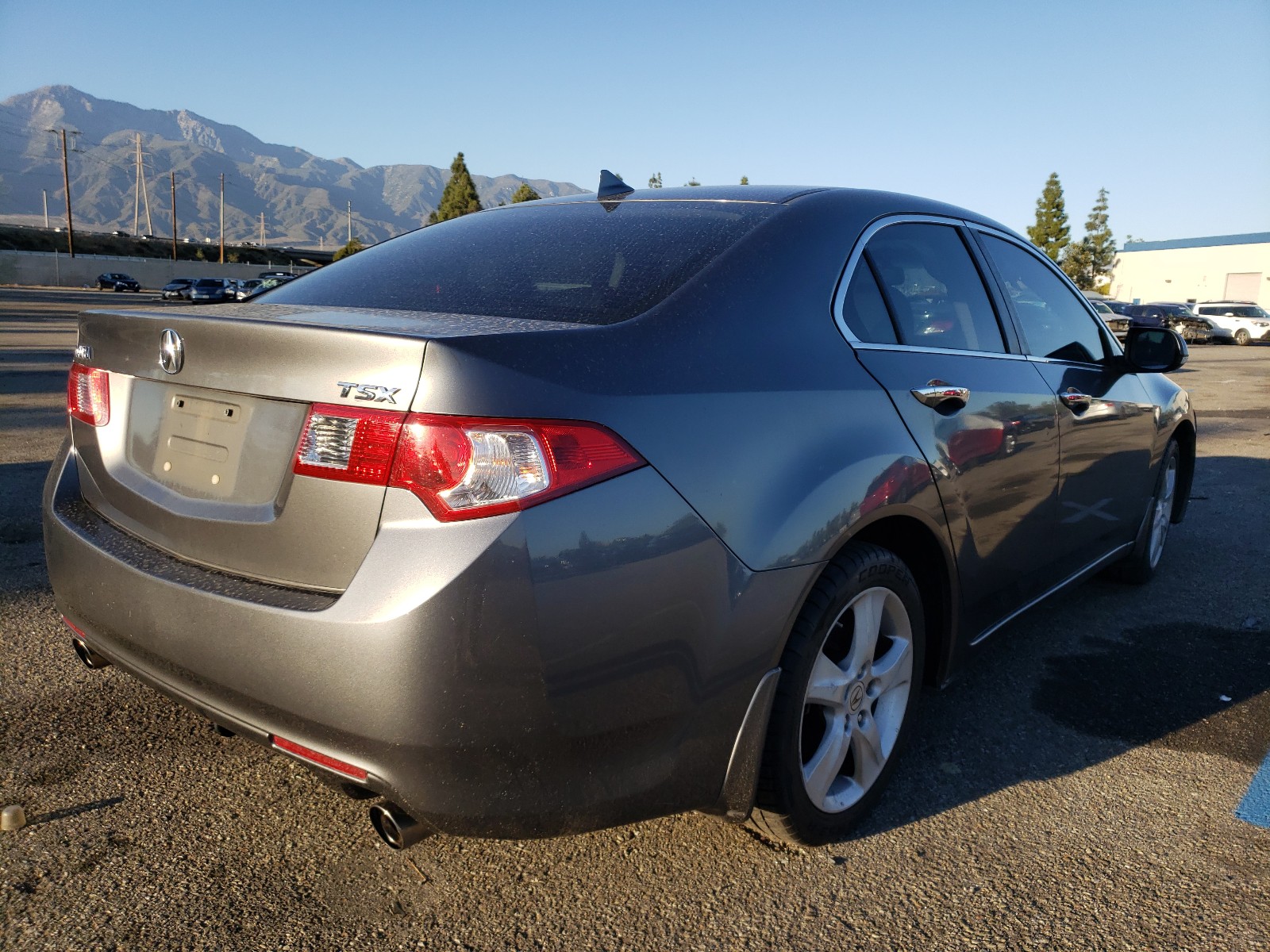 Photo 3 VIN: JH4CU2F62AC033976 - ACURA TSX 