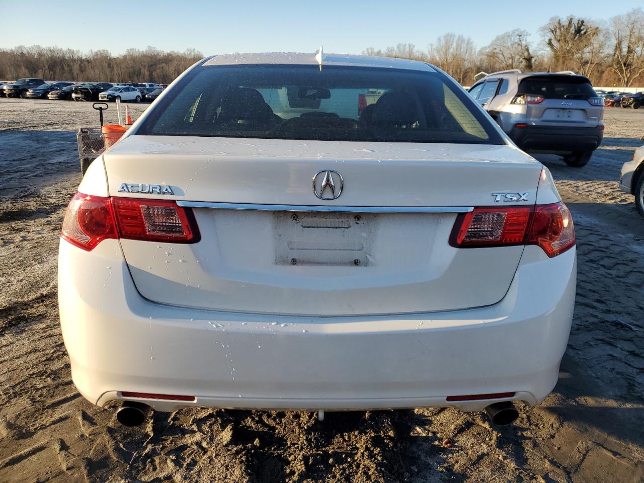 Photo 5 VIN: JH4CU2F62BC005192 - ACURA TSX 