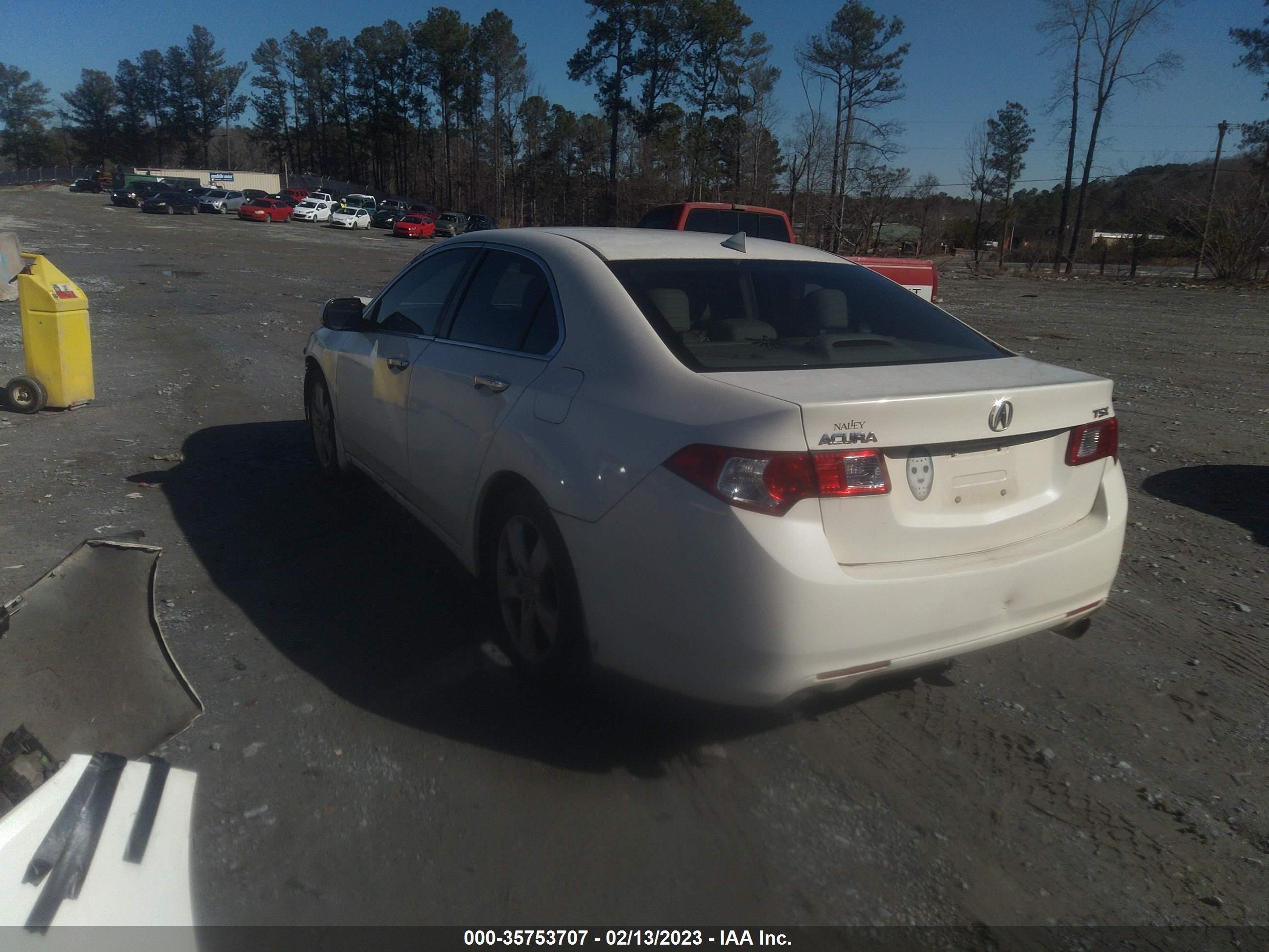 Photo 2 VIN: JH4CU2F63AC008391 - ACURA TSX 