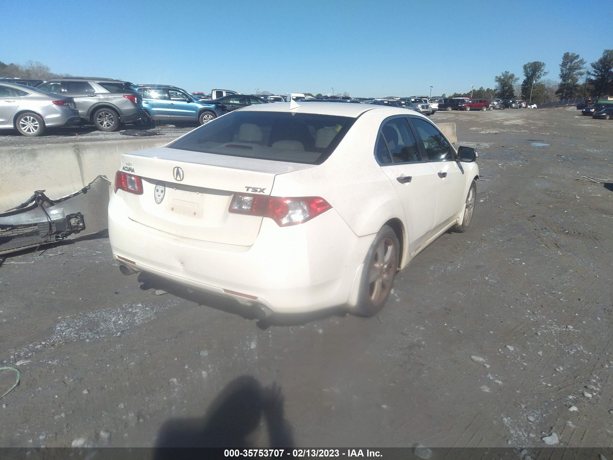 Photo 3 VIN: JH4CU2F63AC008391 - ACURA TSX 