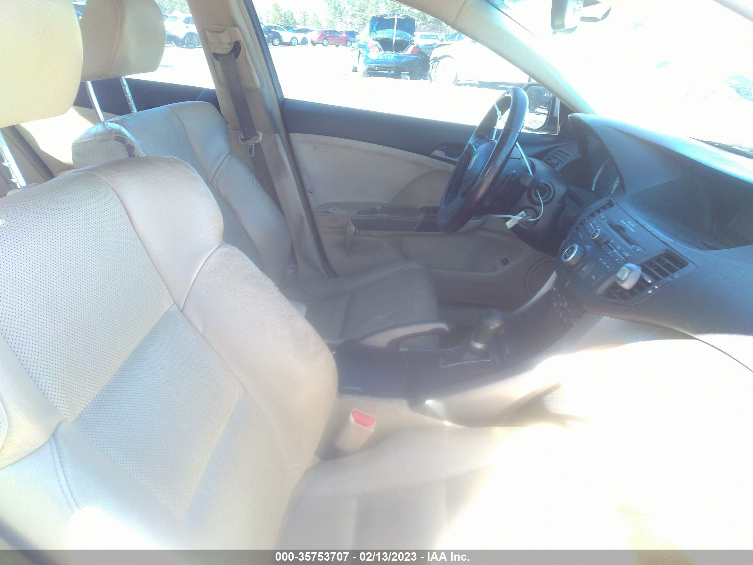 Photo 4 VIN: JH4CU2F63AC008391 - ACURA TSX 