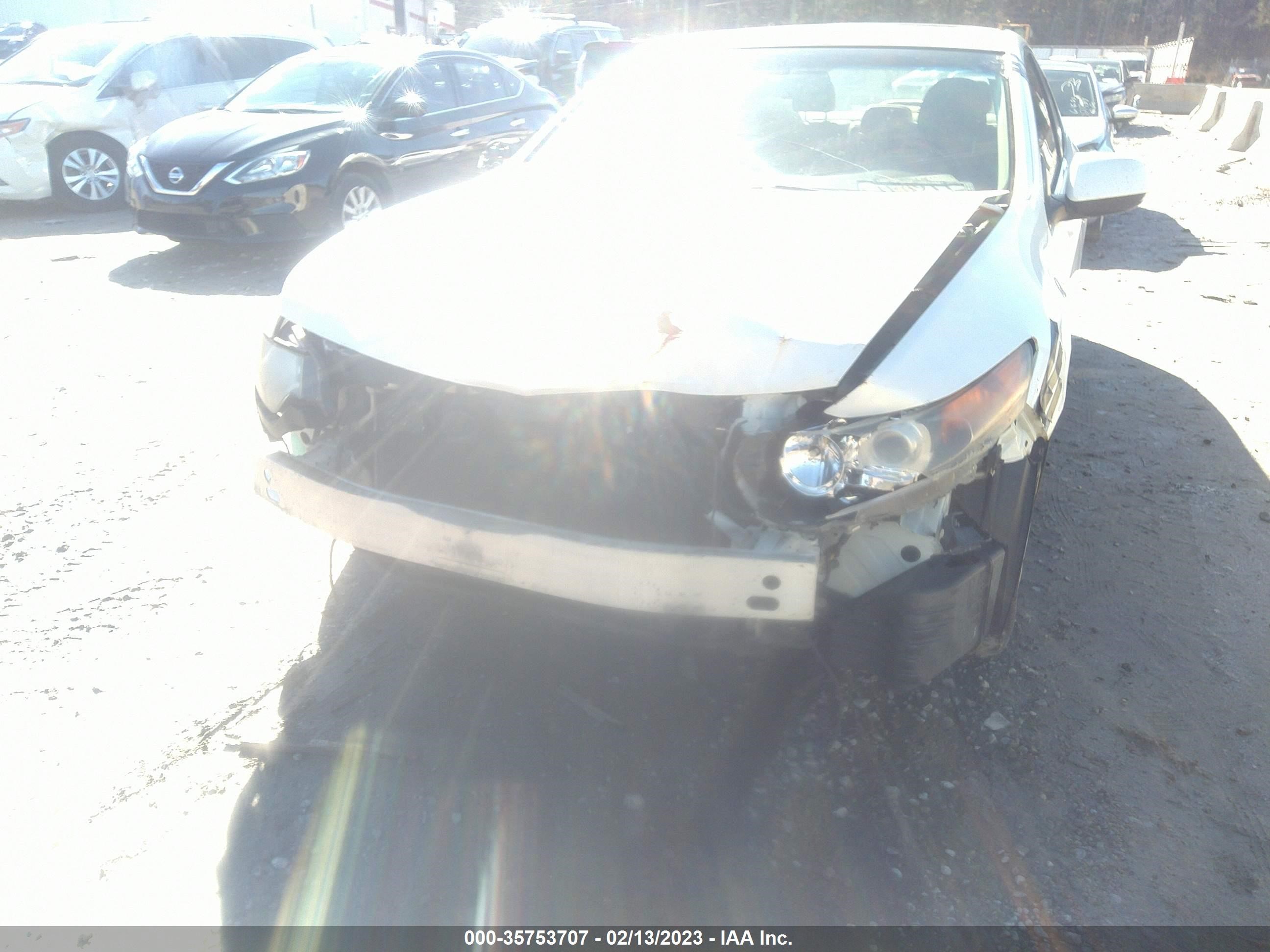 Photo 5 VIN: JH4CU2F63AC008391 - ACURA TSX 