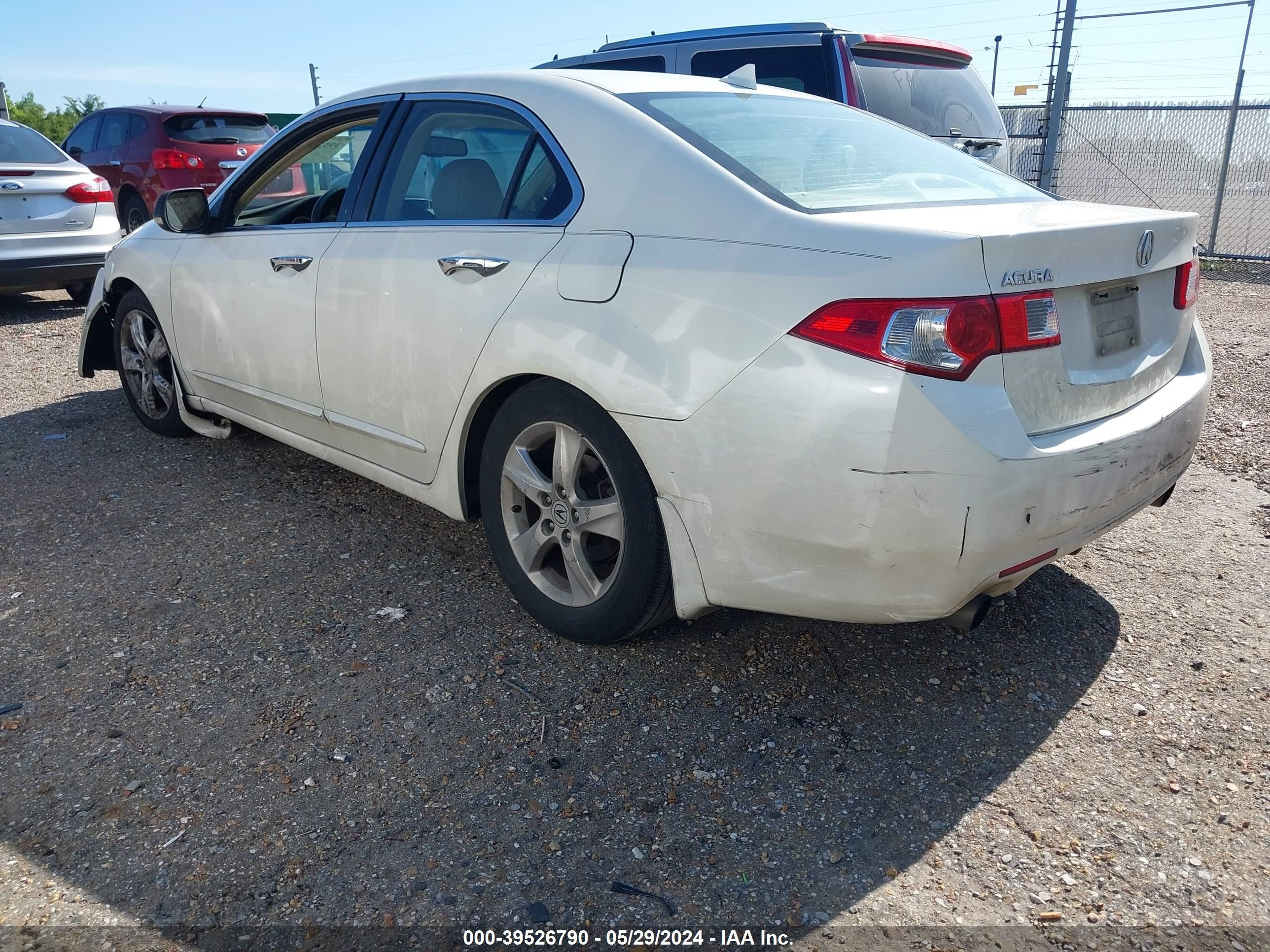 Photo 2 VIN: JH4CU2F63AC024882 - ACURA TSX 