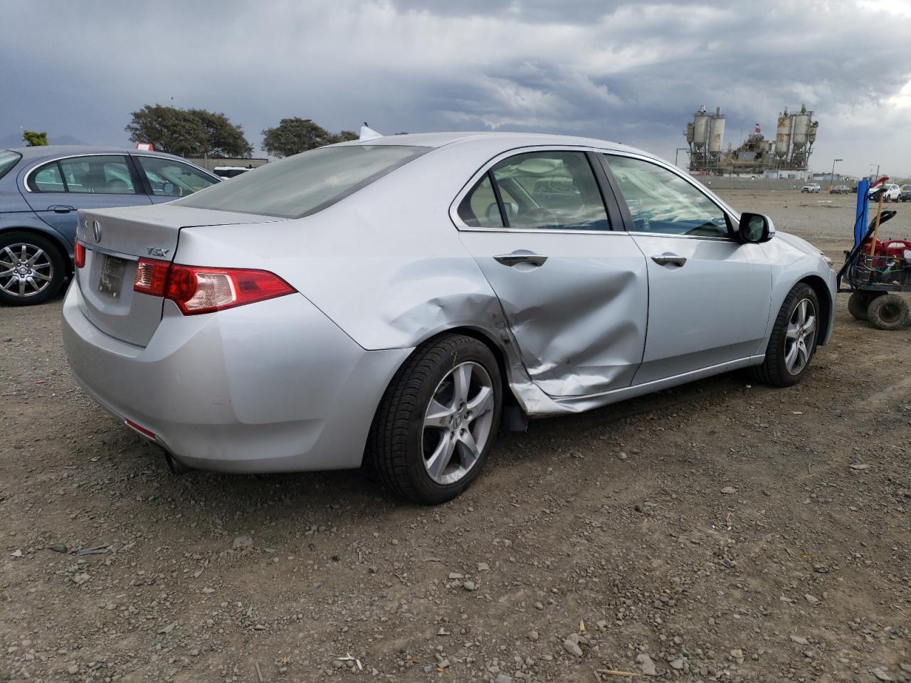 Photo 2 VIN: JH4CU2F64DC007089 - ACURA TSX 