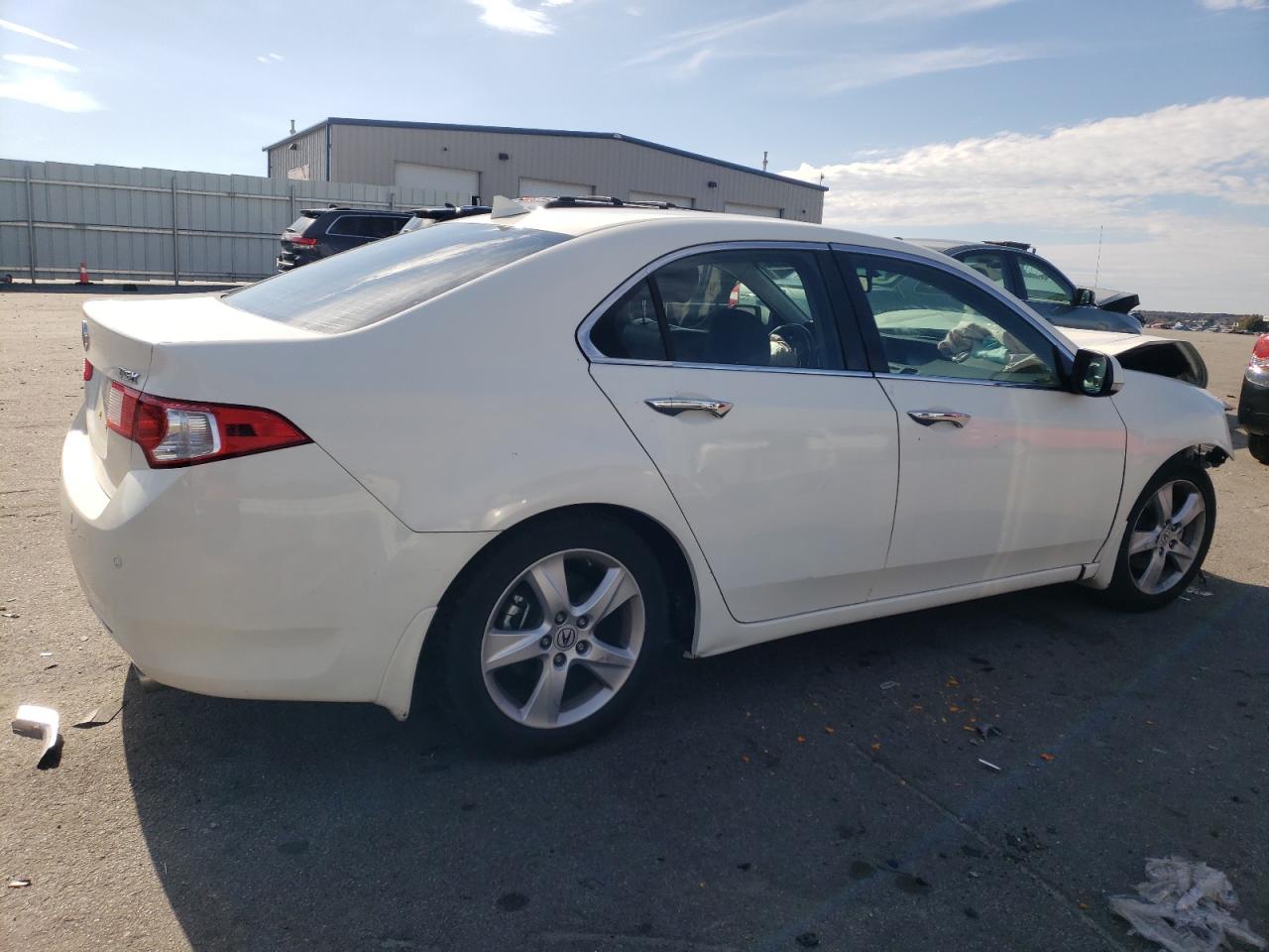 Photo 2 VIN: JH4CU2F65AC026049 - ACURA TSX 