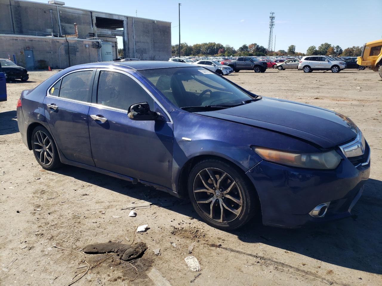 Photo 3 VIN: JH4CU2F65BC010581 - ACURA TSX 