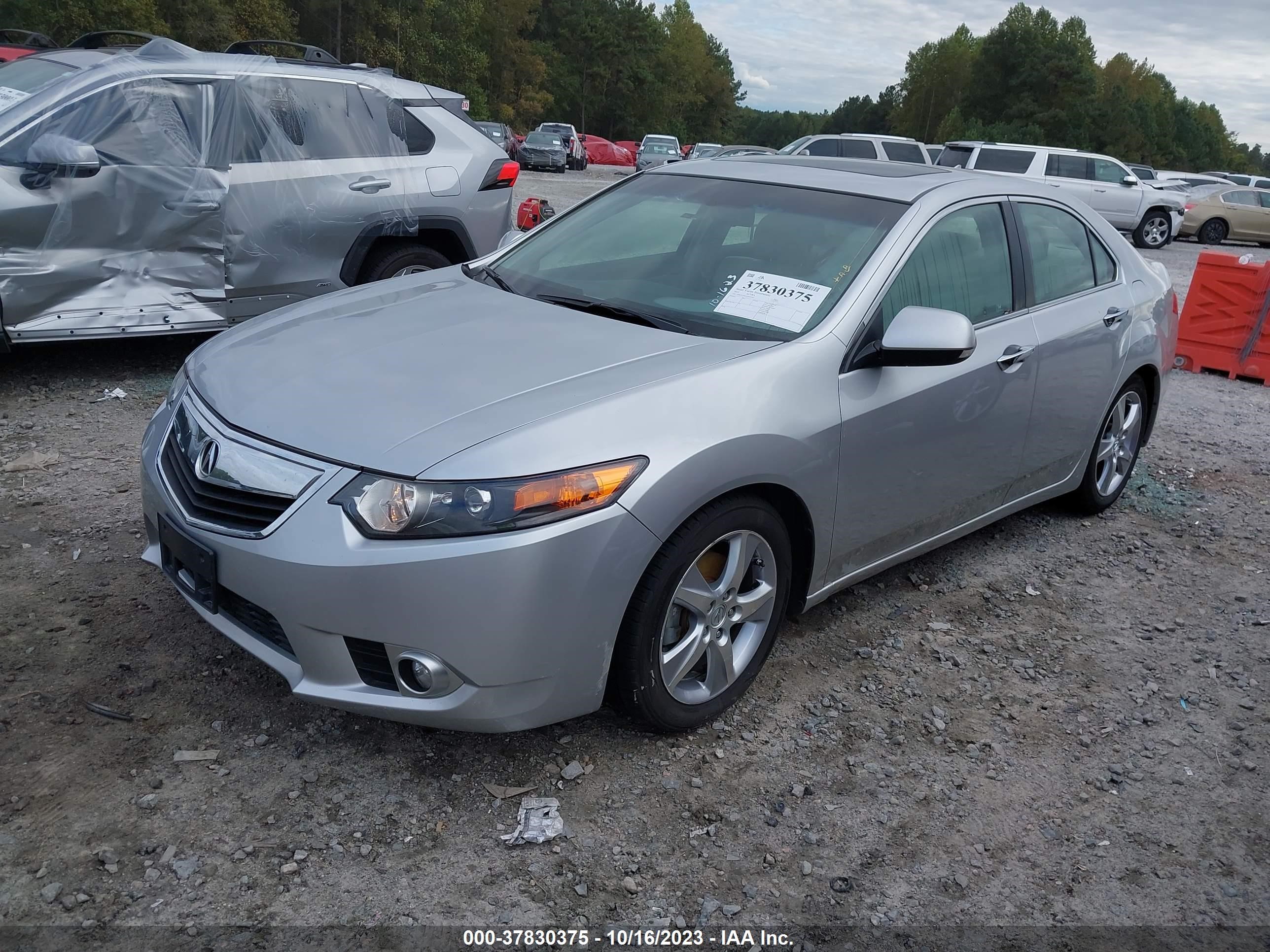 Photo 1 VIN: JH4CU2F67CC005352 - ACURA TSX 