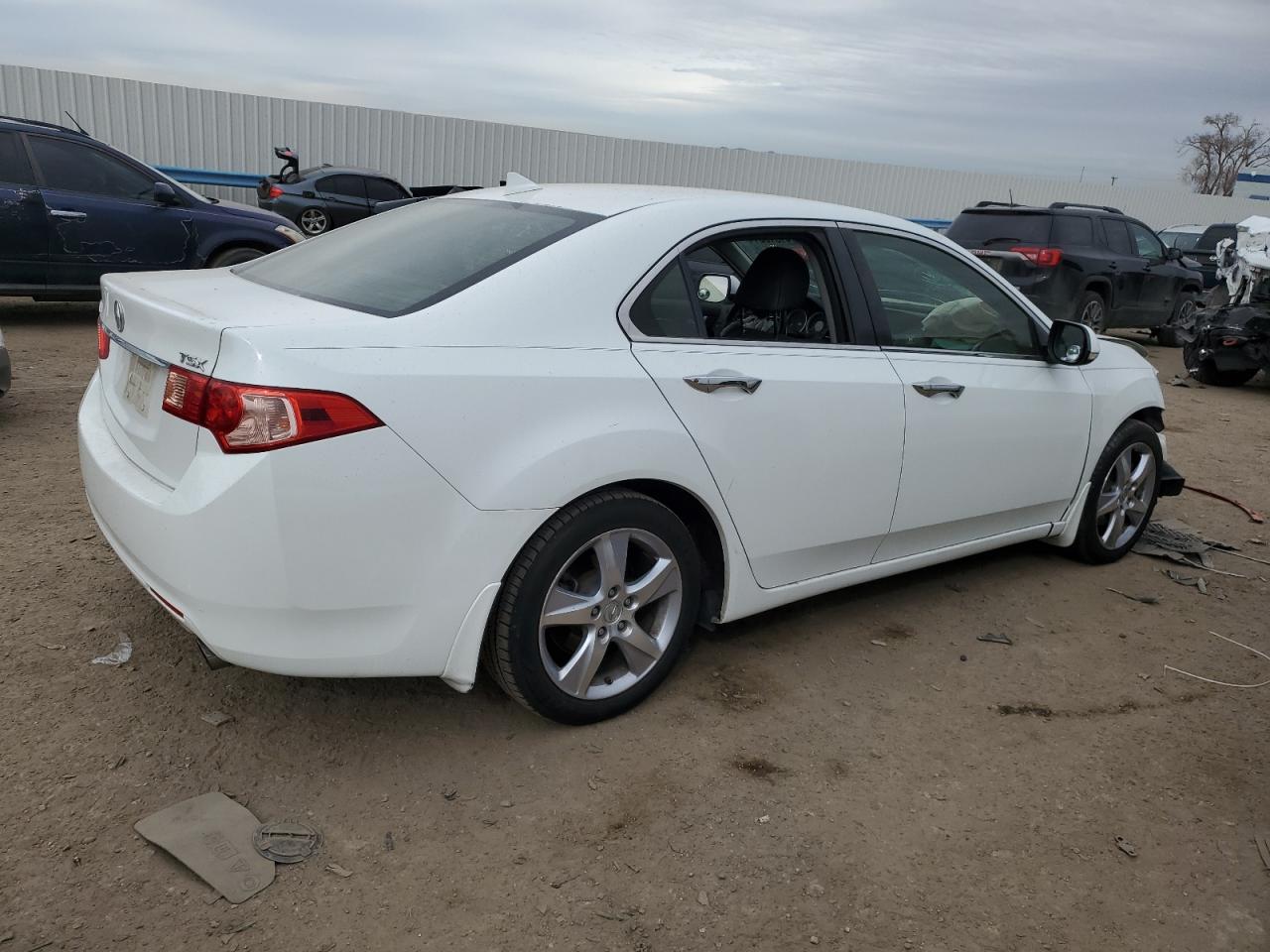 Photo 2 VIN: JH4CU2F68DC013011 - ACURA TSX 