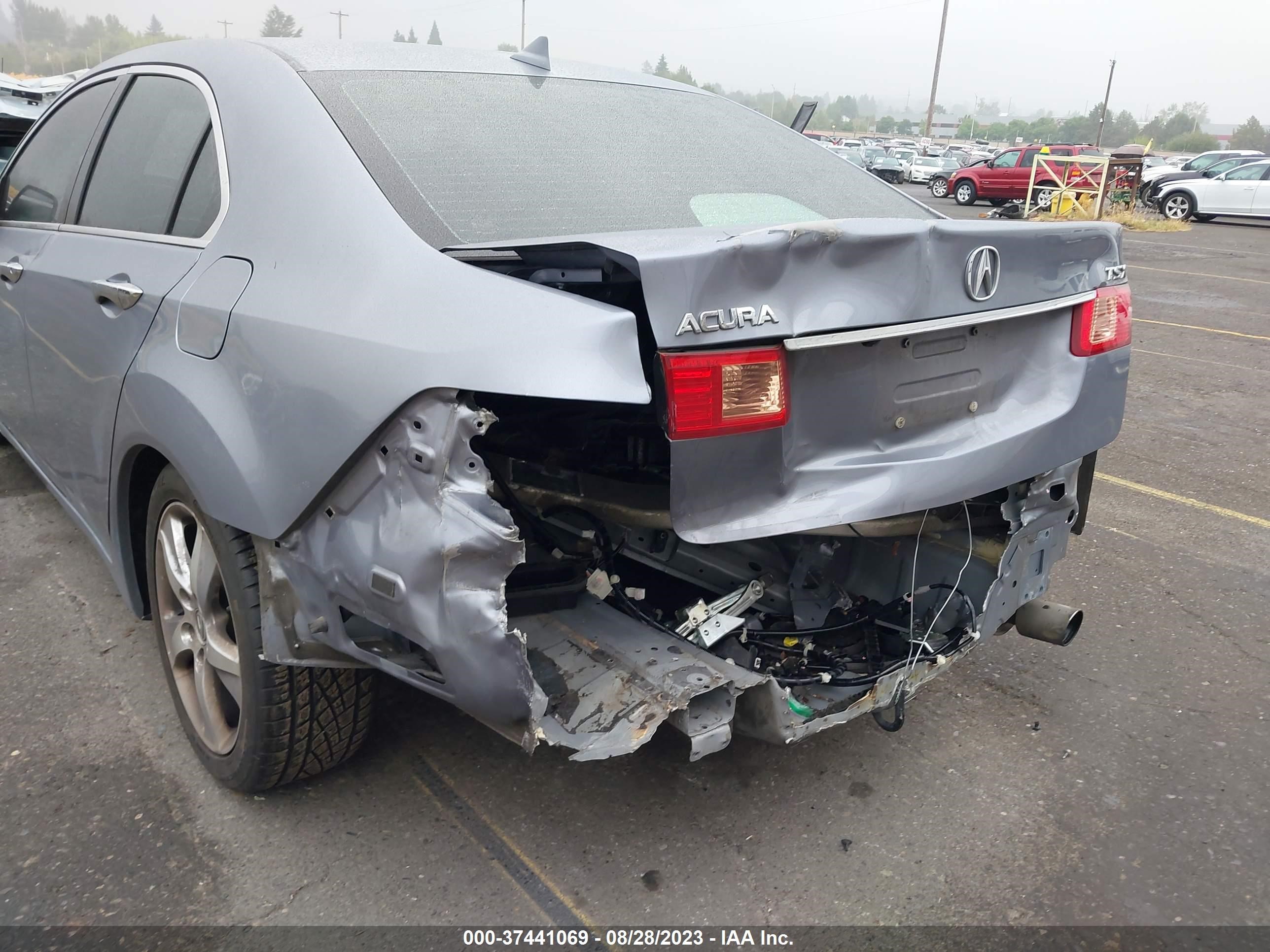 Photo 5 VIN: JH4CU2F69BC013113 - ACURA TSX 