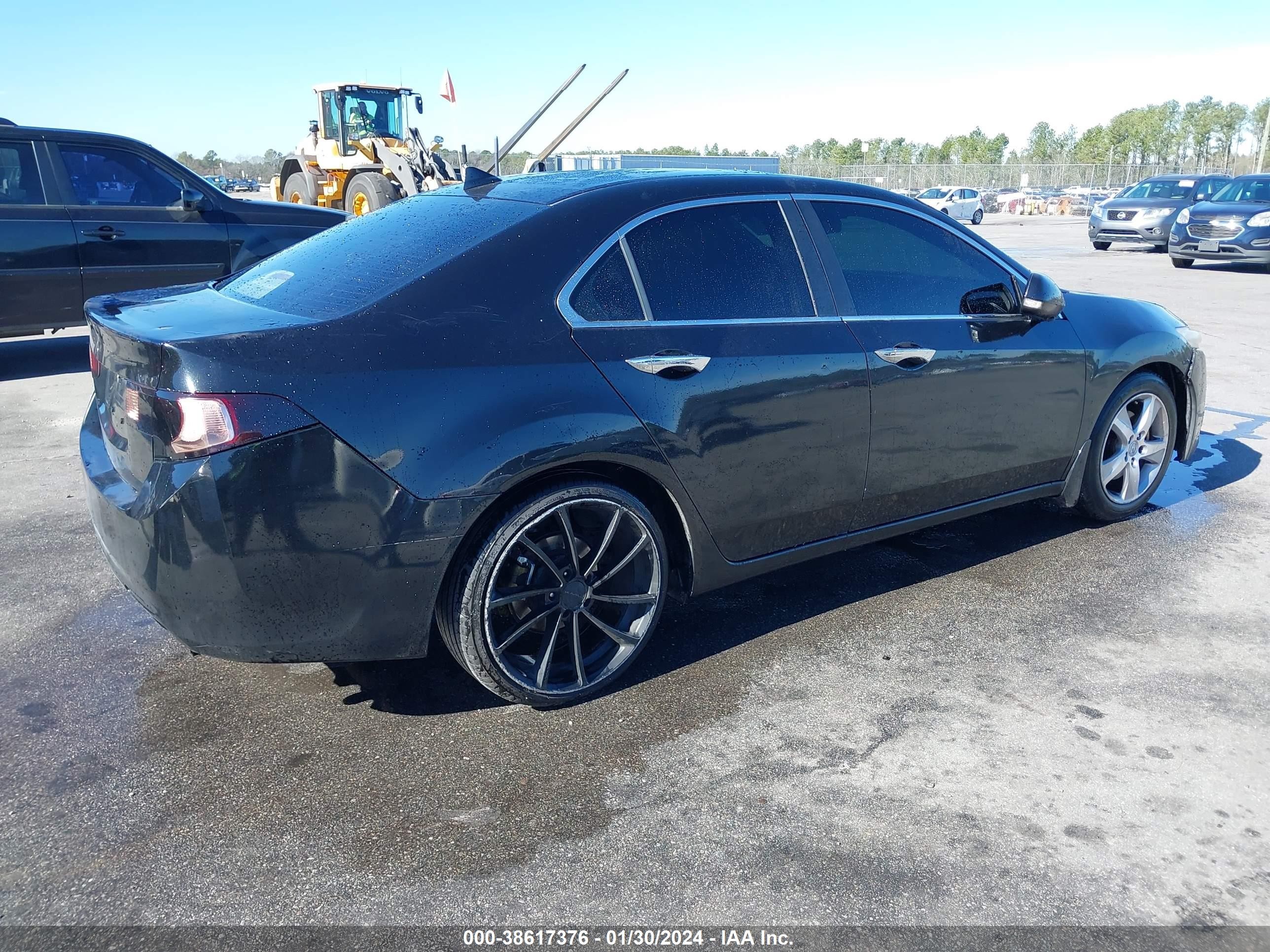 Photo 3 VIN: JH4CU2F69BC013760 - ACURA TSX 