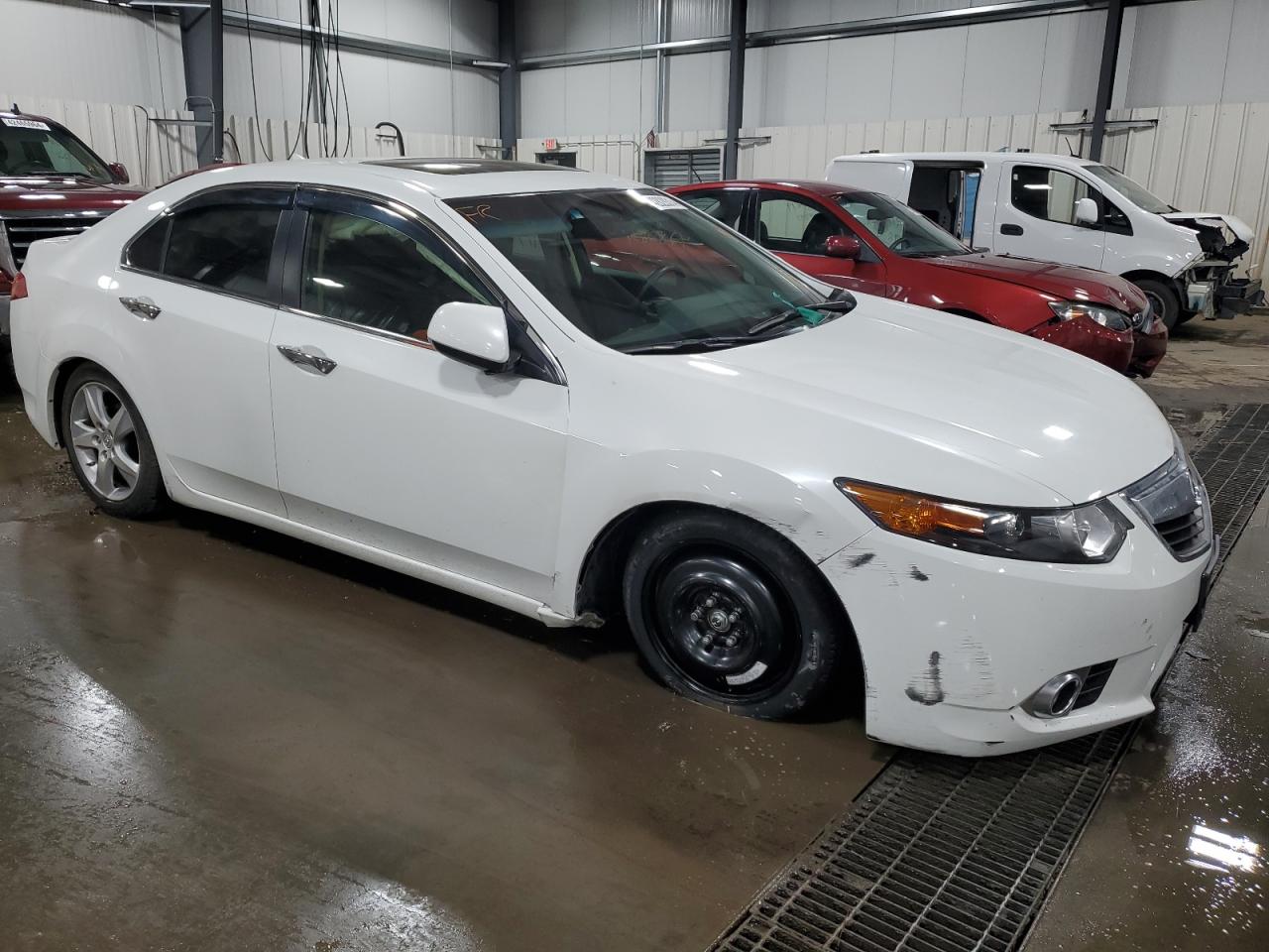 Photo 3 VIN: JH4CU2F69DC005080 - ACURA TSX 