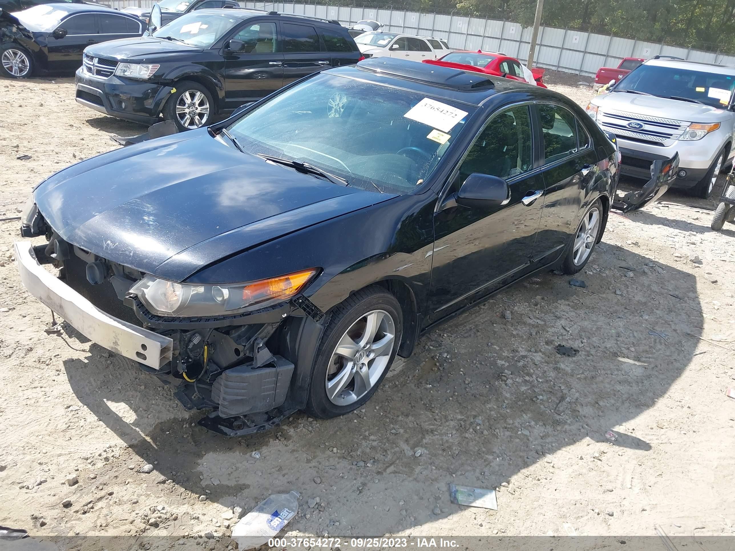 Photo 1 VIN: JH4CU2F6XBC006865 - ACURA TSX 