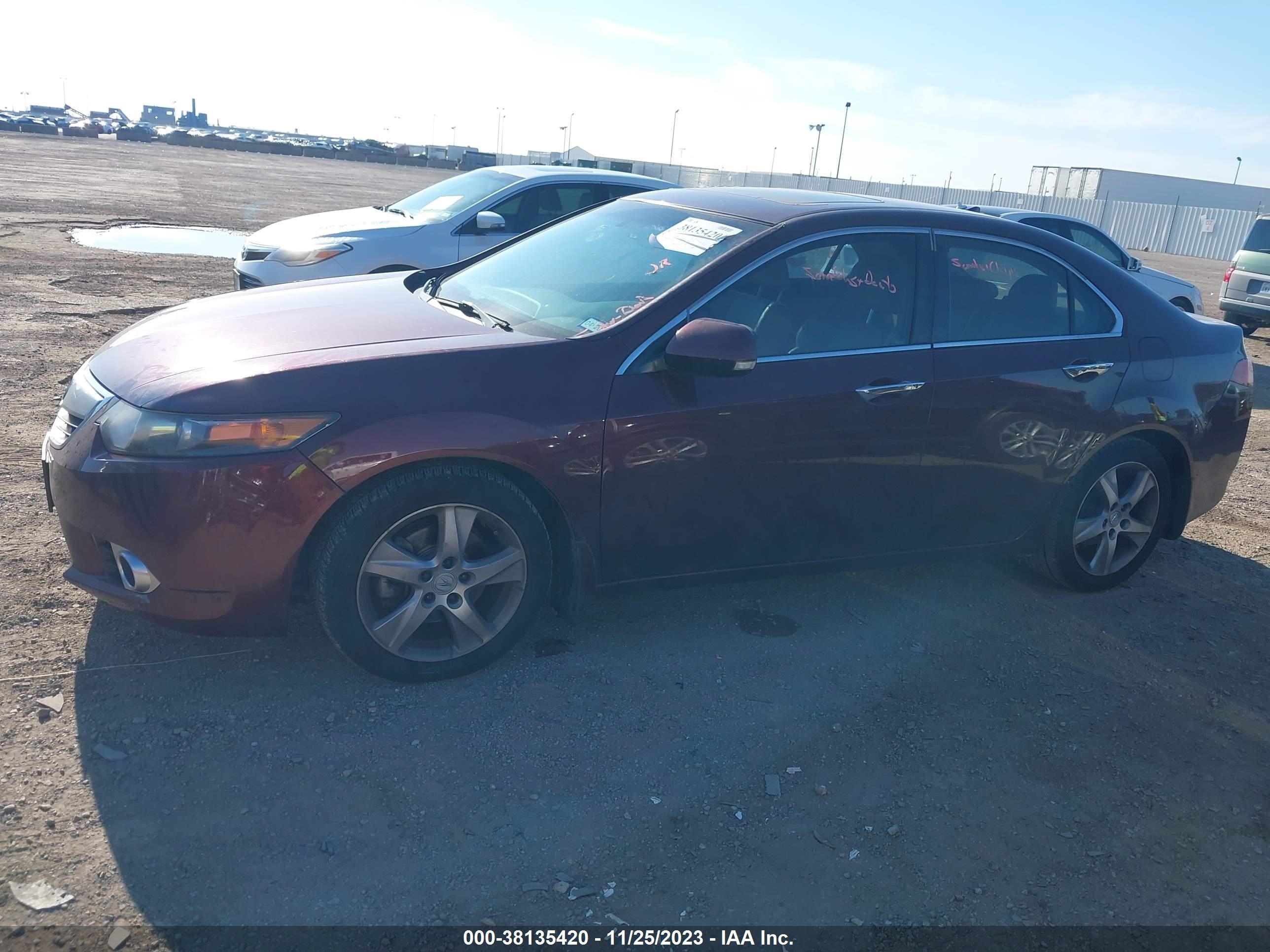 Photo 13 VIN: JH4CU2F6XBC008454 - ACURA TSX 