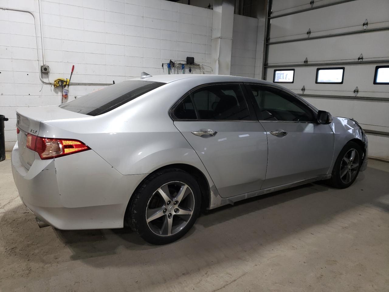 Photo 2 VIN: JH4CU2F81CC026876 - ACURA TSX 