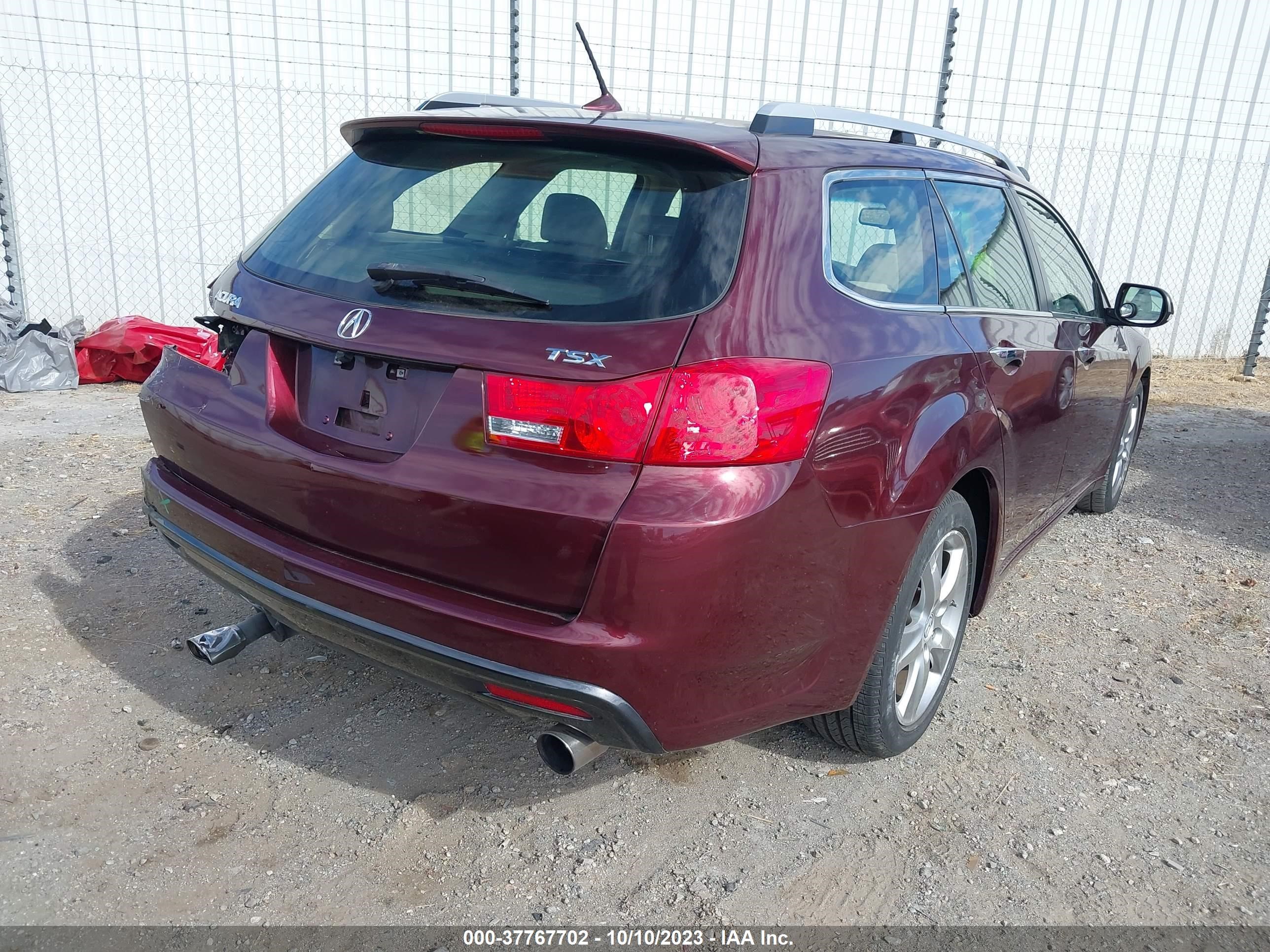 Photo 3 VIN: JH4CW2H62CC003290 - ACURA TSX 