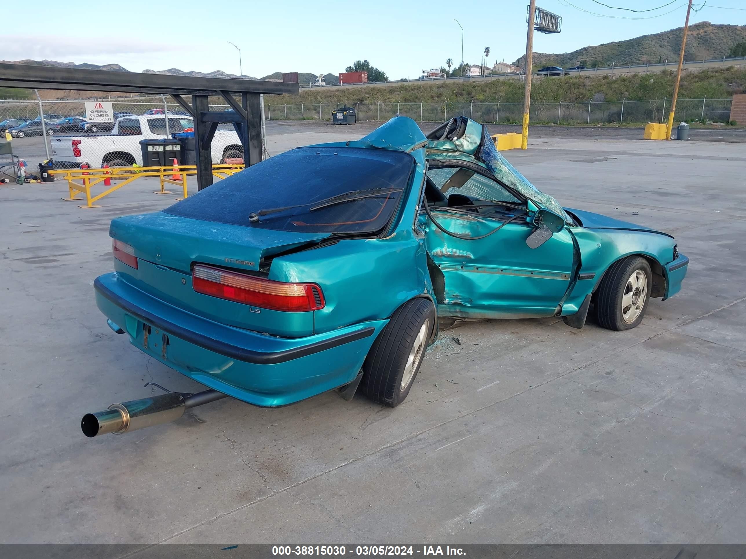 Photo 3 VIN: JH4DA9357NS803103 - ACURA INTEGRA 