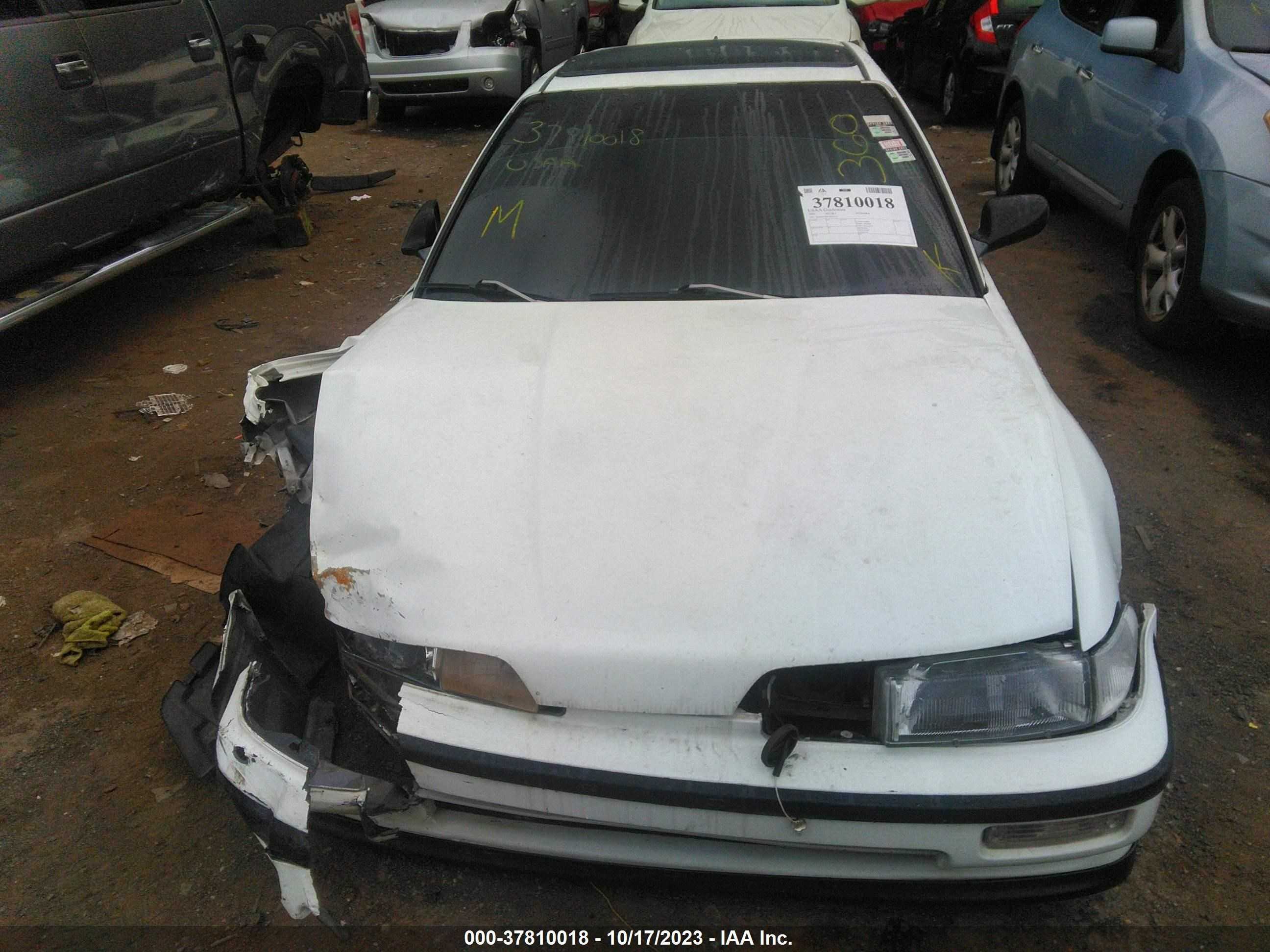 Photo 11 VIN: JH4DA9360LS072195 - ACURA INTEGRA 