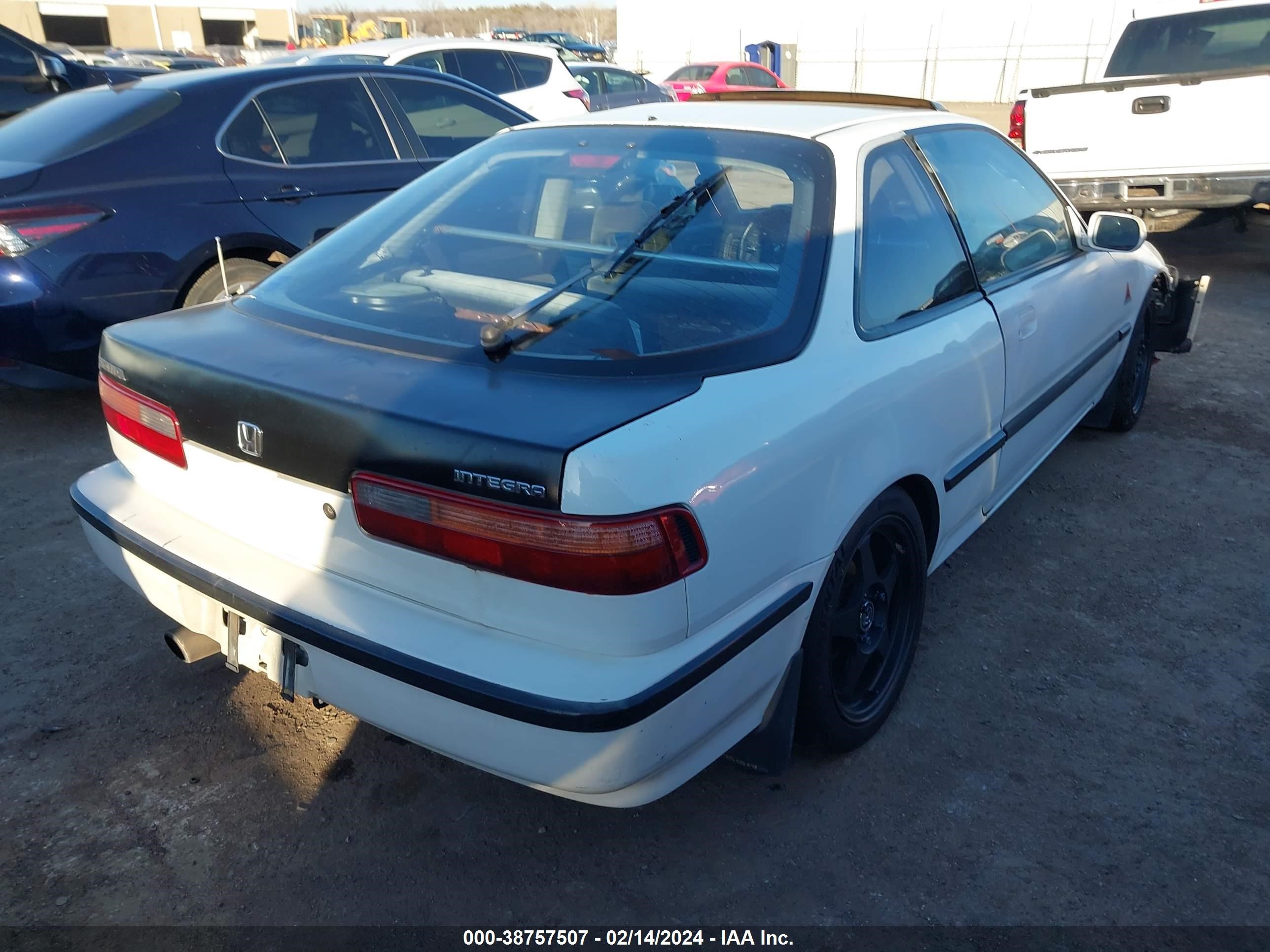 Photo 3 VIN: JH4DA936XLS024039 - ACURA INTEGRA 