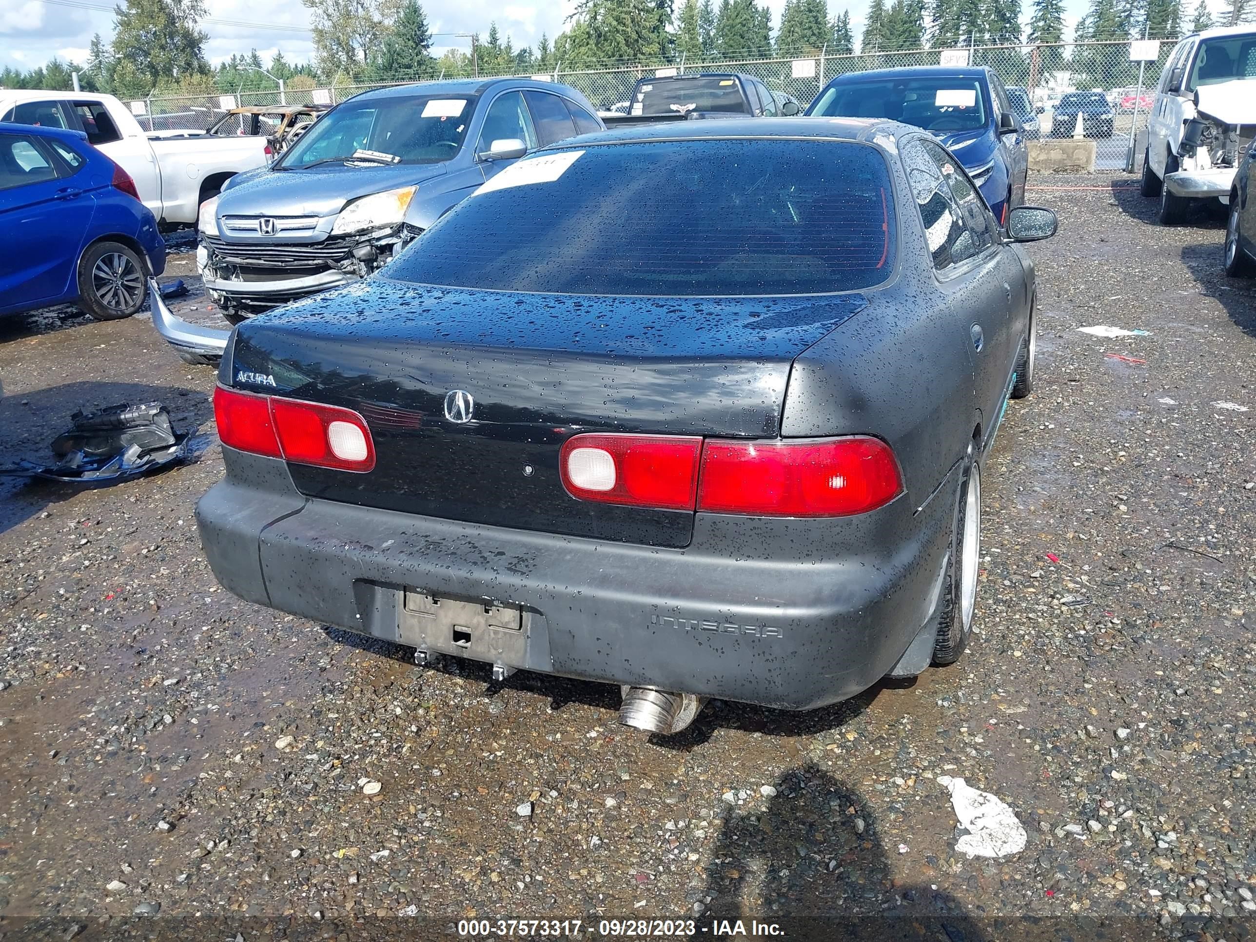 Photo 3 VIN: JH4DB7552SS011015 - ACURA INTEGRA 