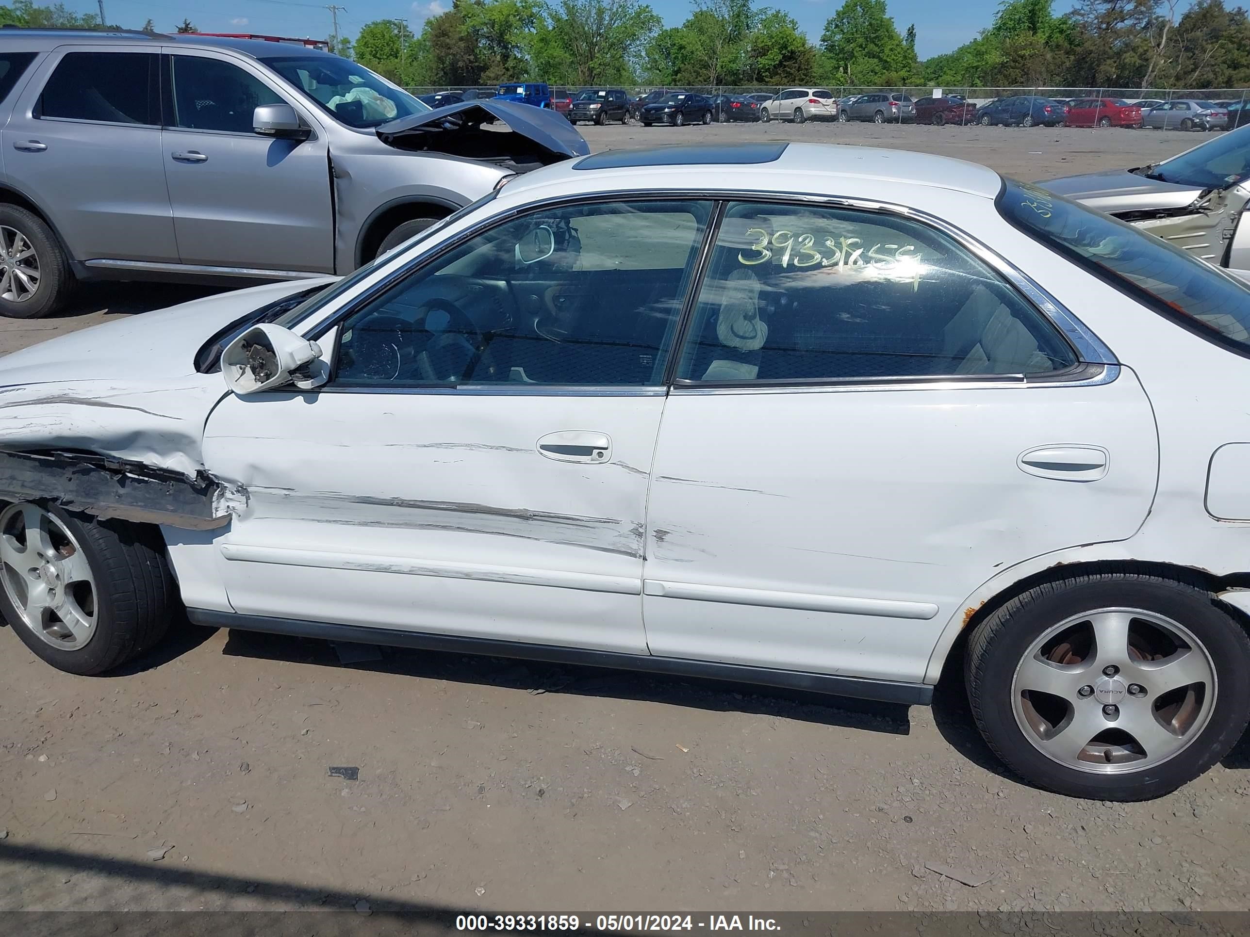 Photo 13 VIN: JH4DB7555WS005862 - ACURA INTEGRA 