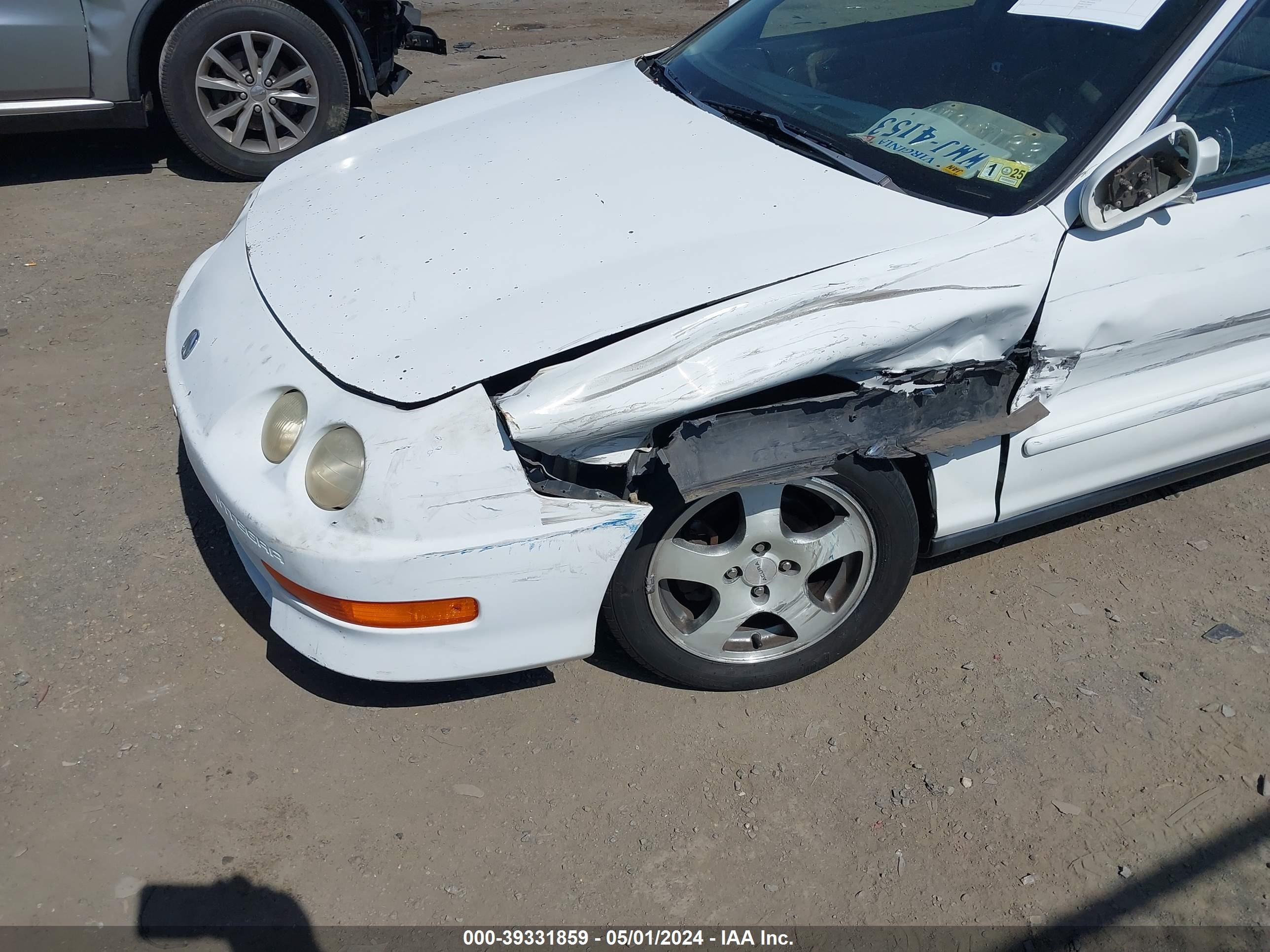 Photo 5 VIN: JH4DB7555WS005862 - ACURA INTEGRA 