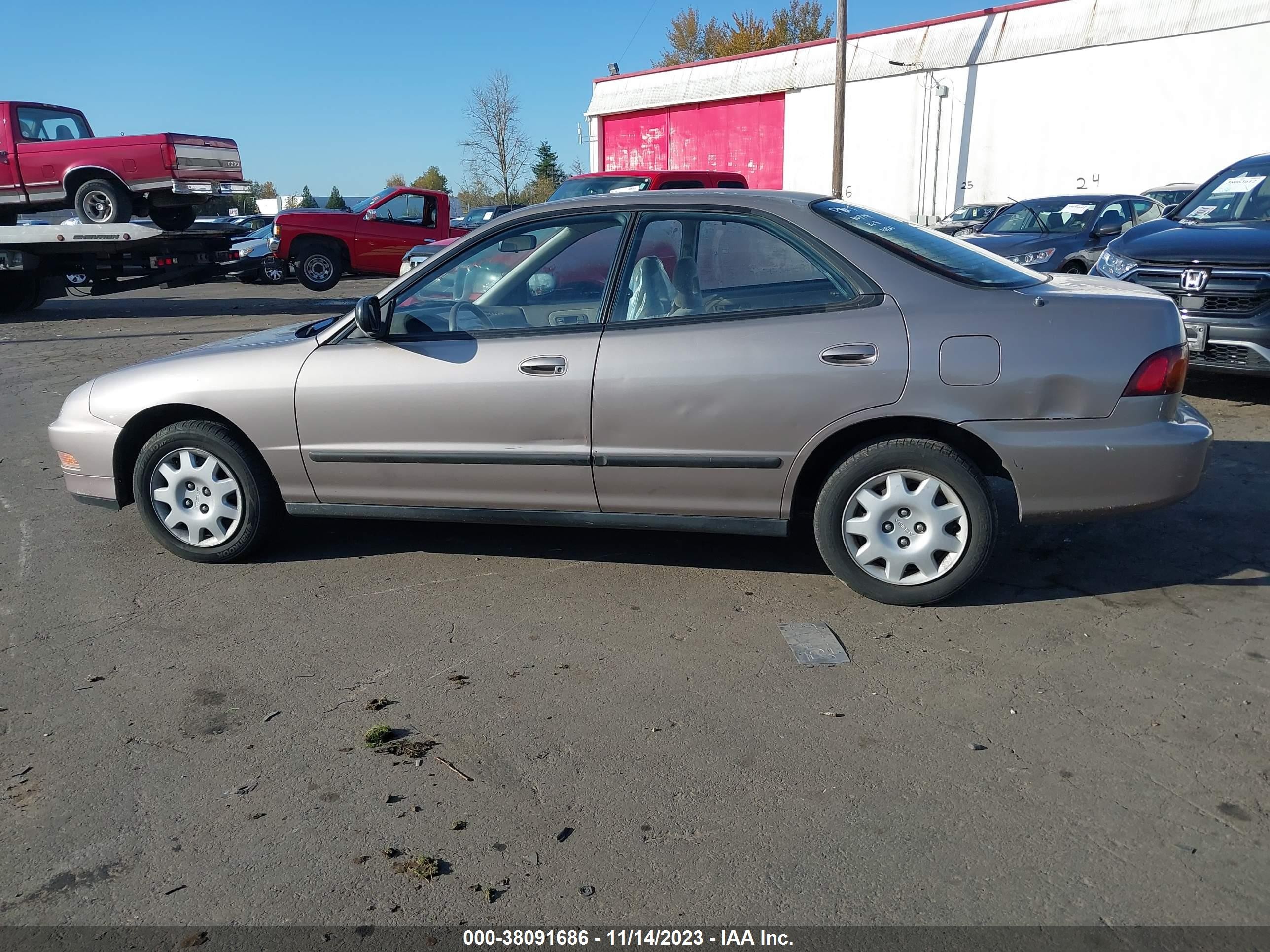 Photo 12 VIN: JH4DB764XSS002245 - ACURA INTEGRA 