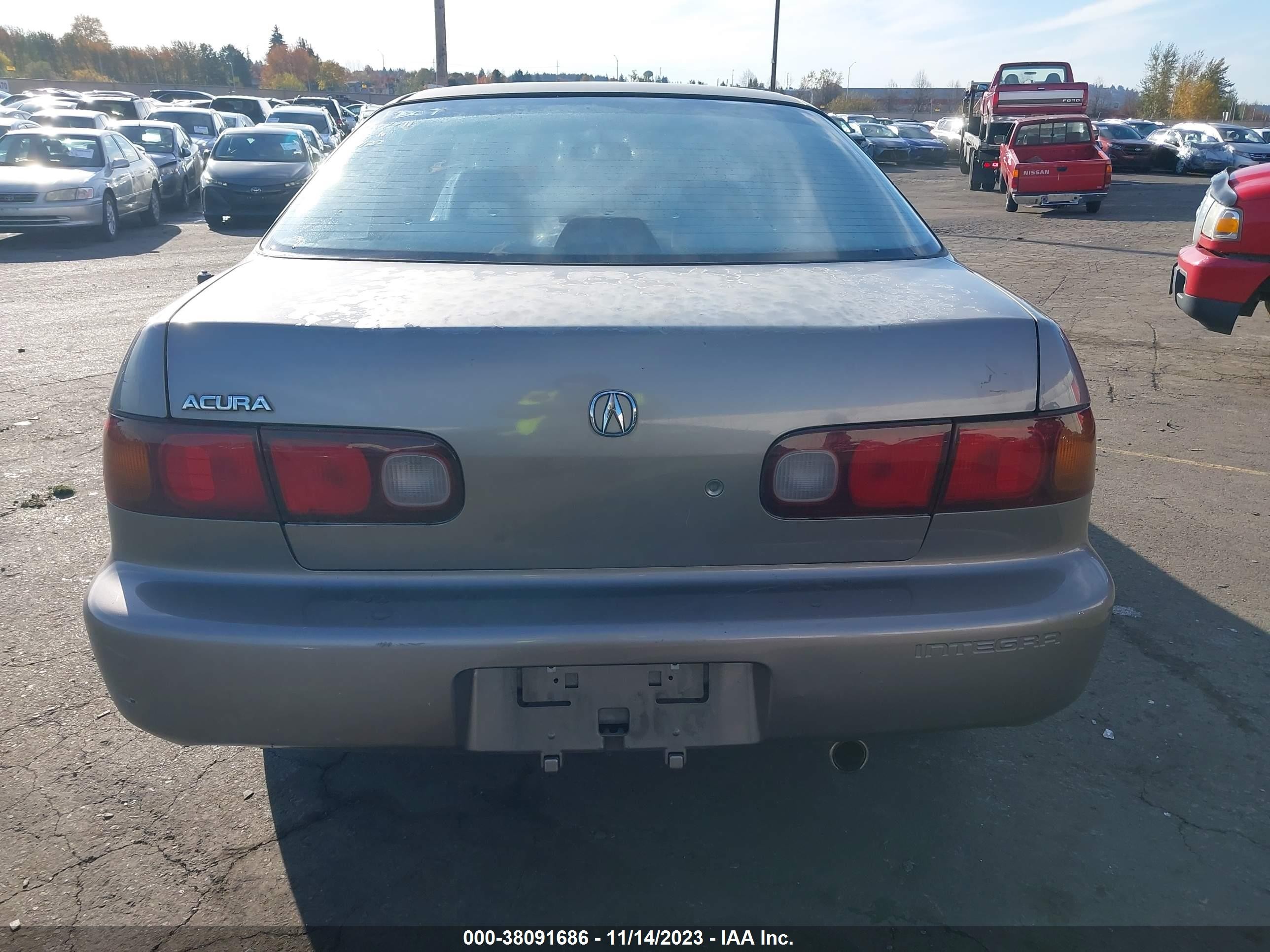 Photo 14 VIN: JH4DB764XSS002245 - ACURA INTEGRA 