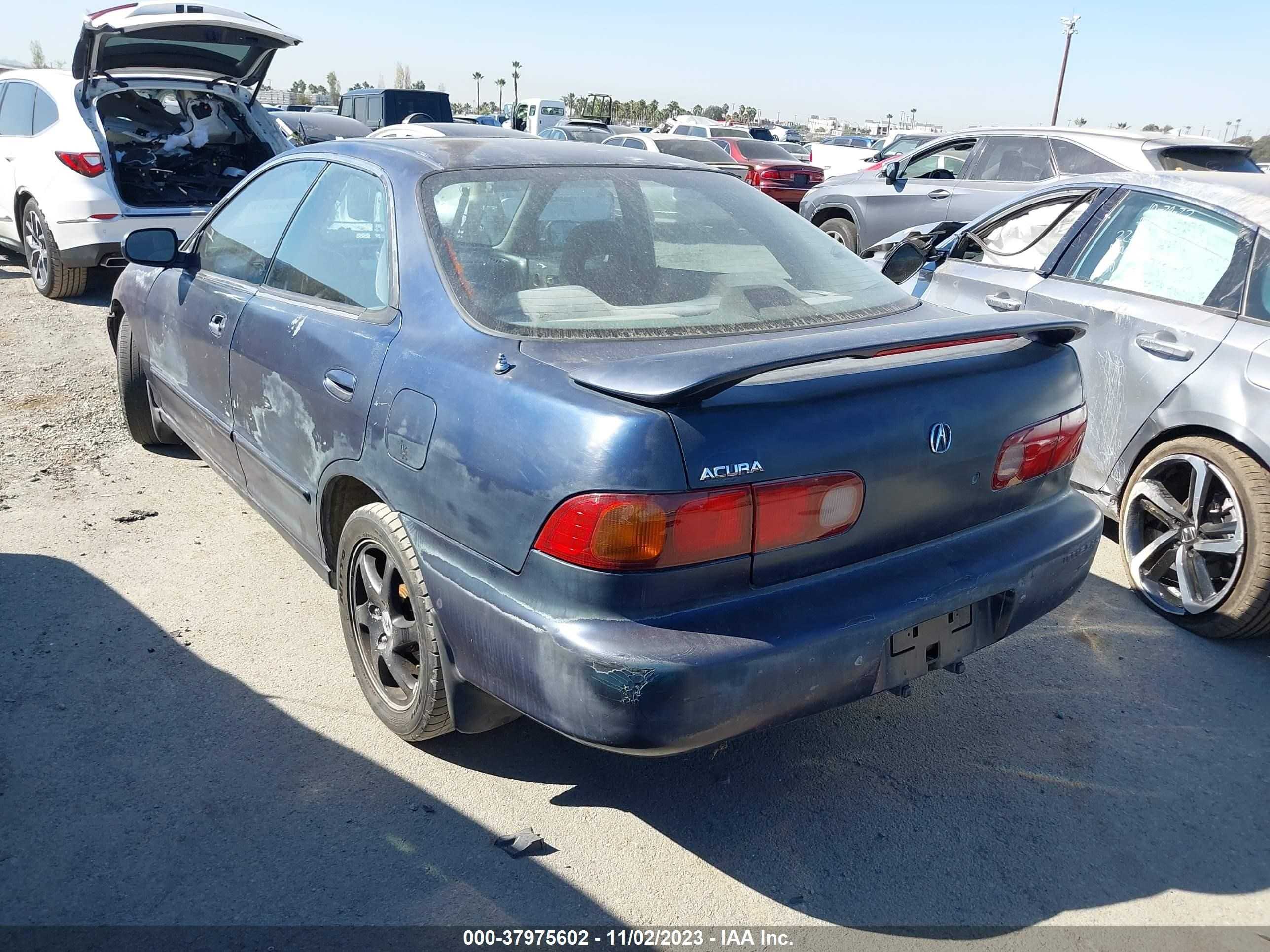 Photo 2 VIN: JH4DB7650VS003689 - ACURA INTEGRA 