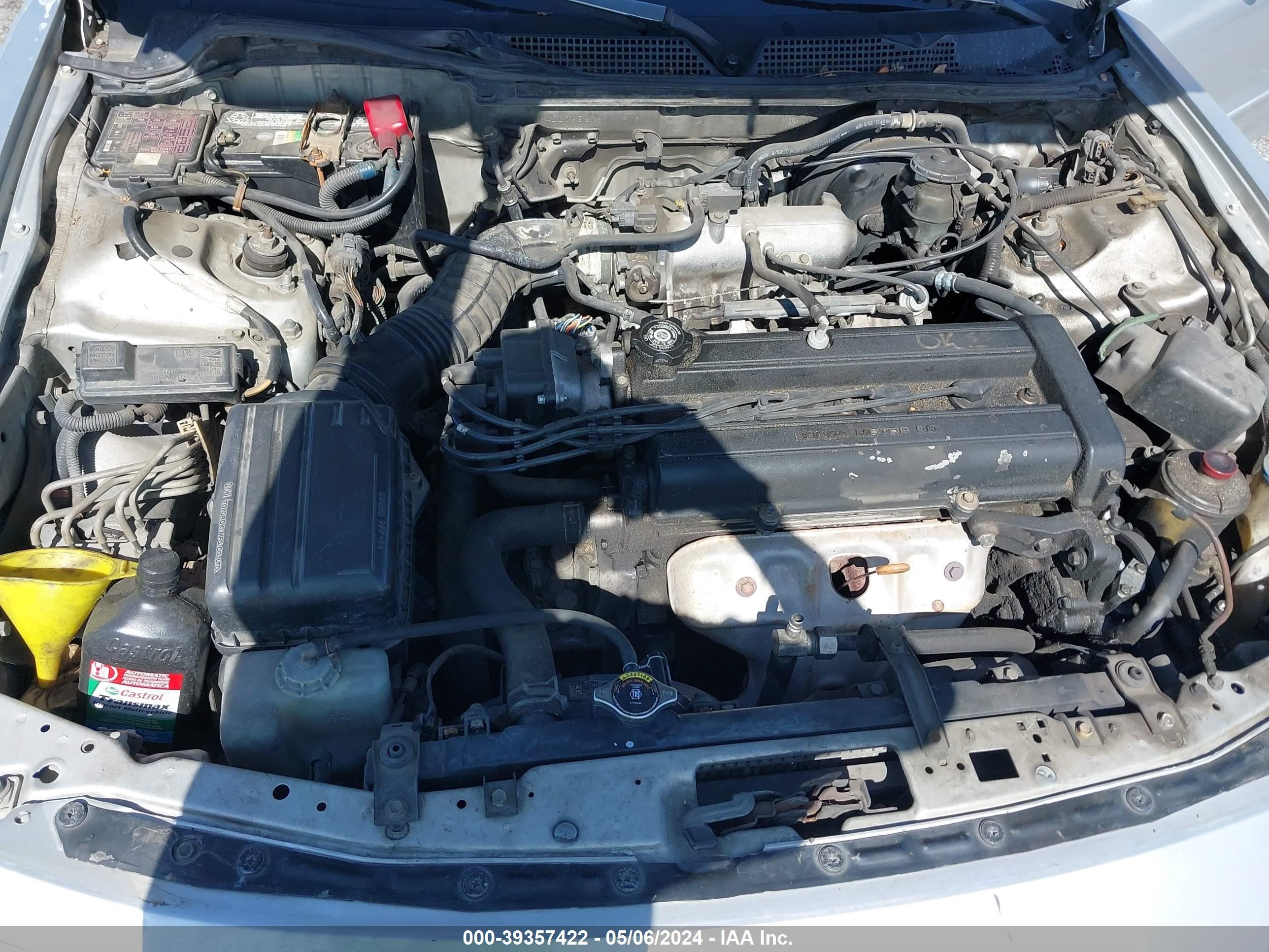 Photo 9 VIN: JH4DB7652YS001902 - ACURA INTEGRA 