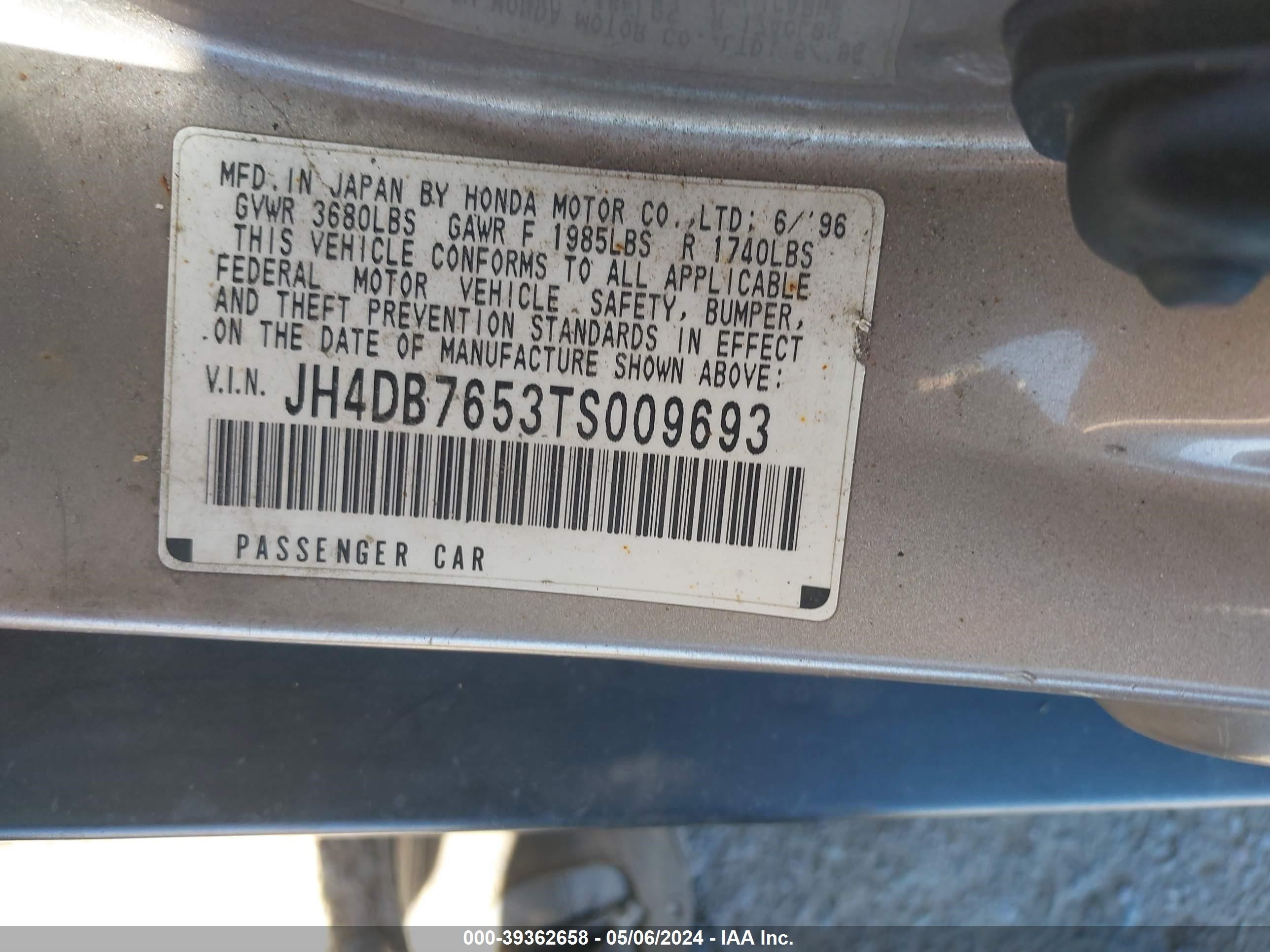 Photo 8 VIN: JH4DB7653TS009693 - ACURA INTEGRA 