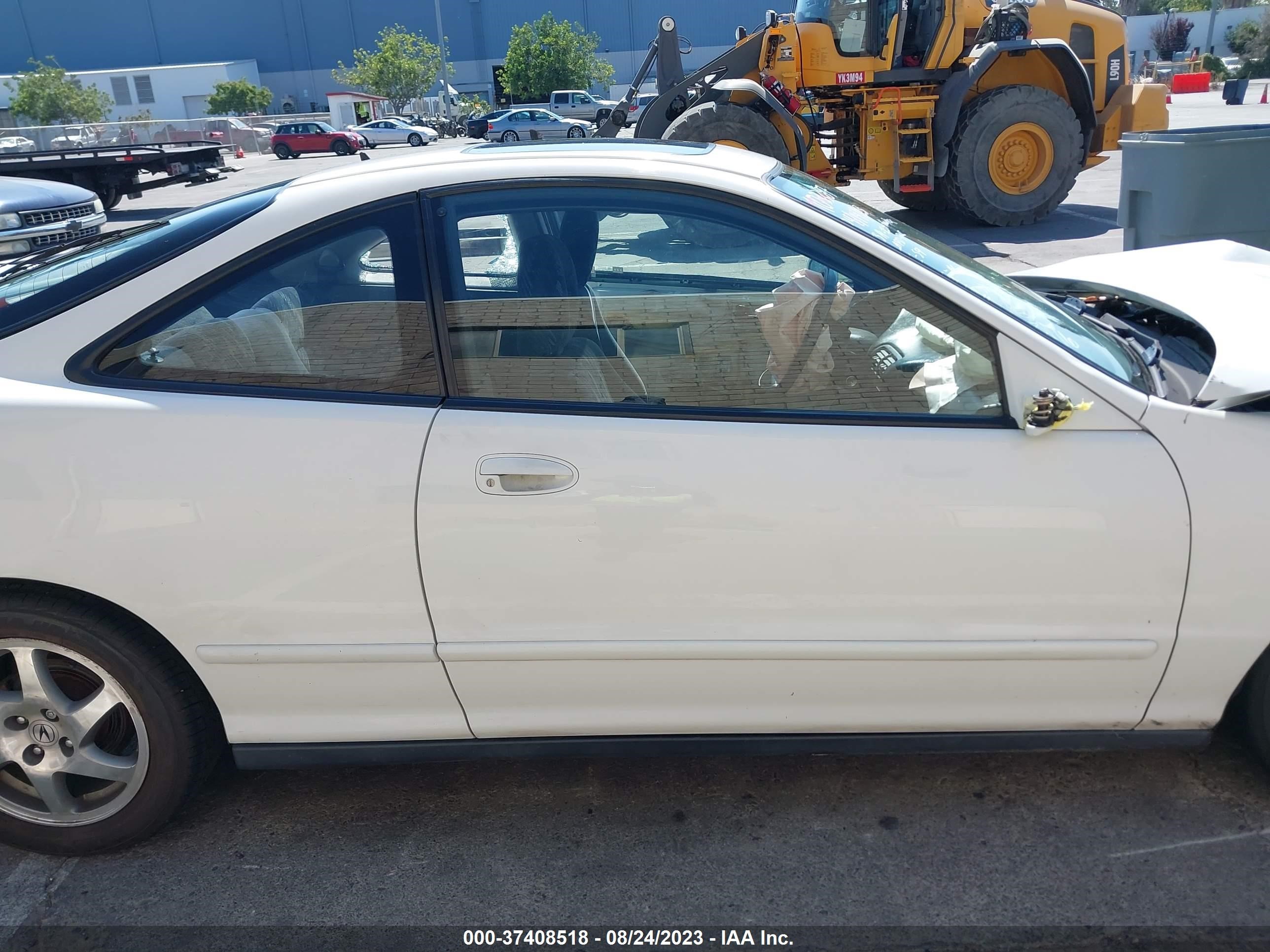 Photo 13 VIN: JH4DC2389WS001732 - ACURA INTEGRA 