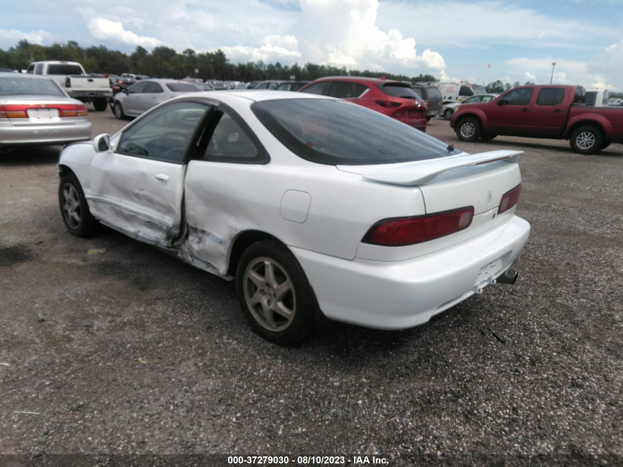 Photo 2 VIN: JH4DC2392YS003687 - ACURA INTEGRA 