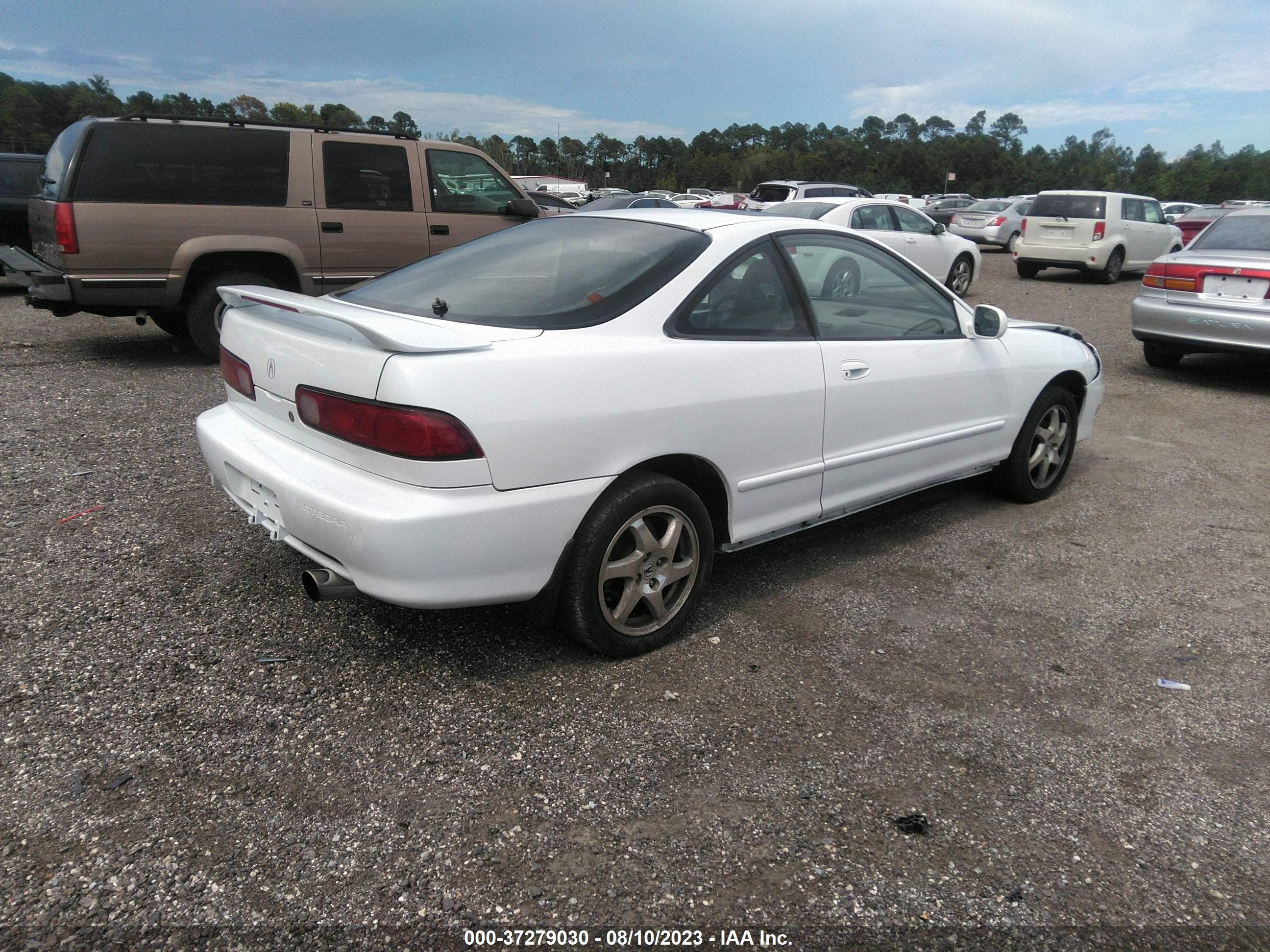 Photo 3 VIN: JH4DC2392YS003687 - ACURA INTEGRA 