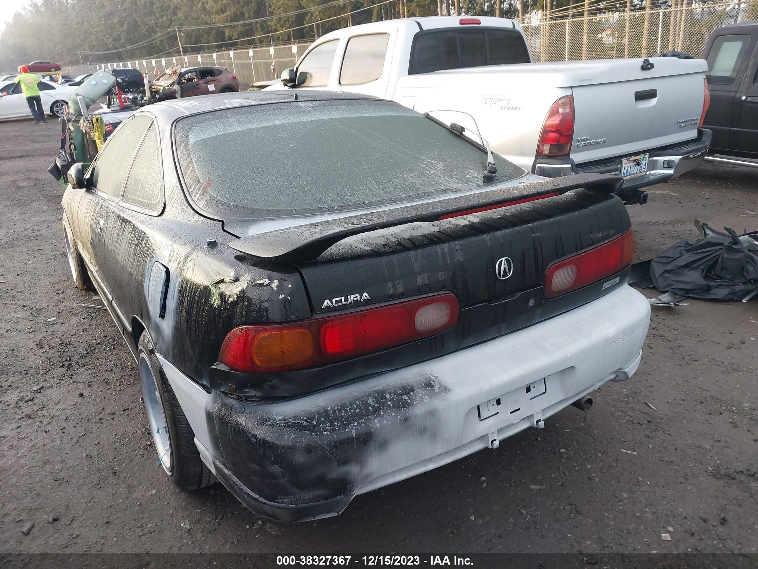 Photo 2 VIN: JH4DC2395YS000198 - ACURA INTEGRA 