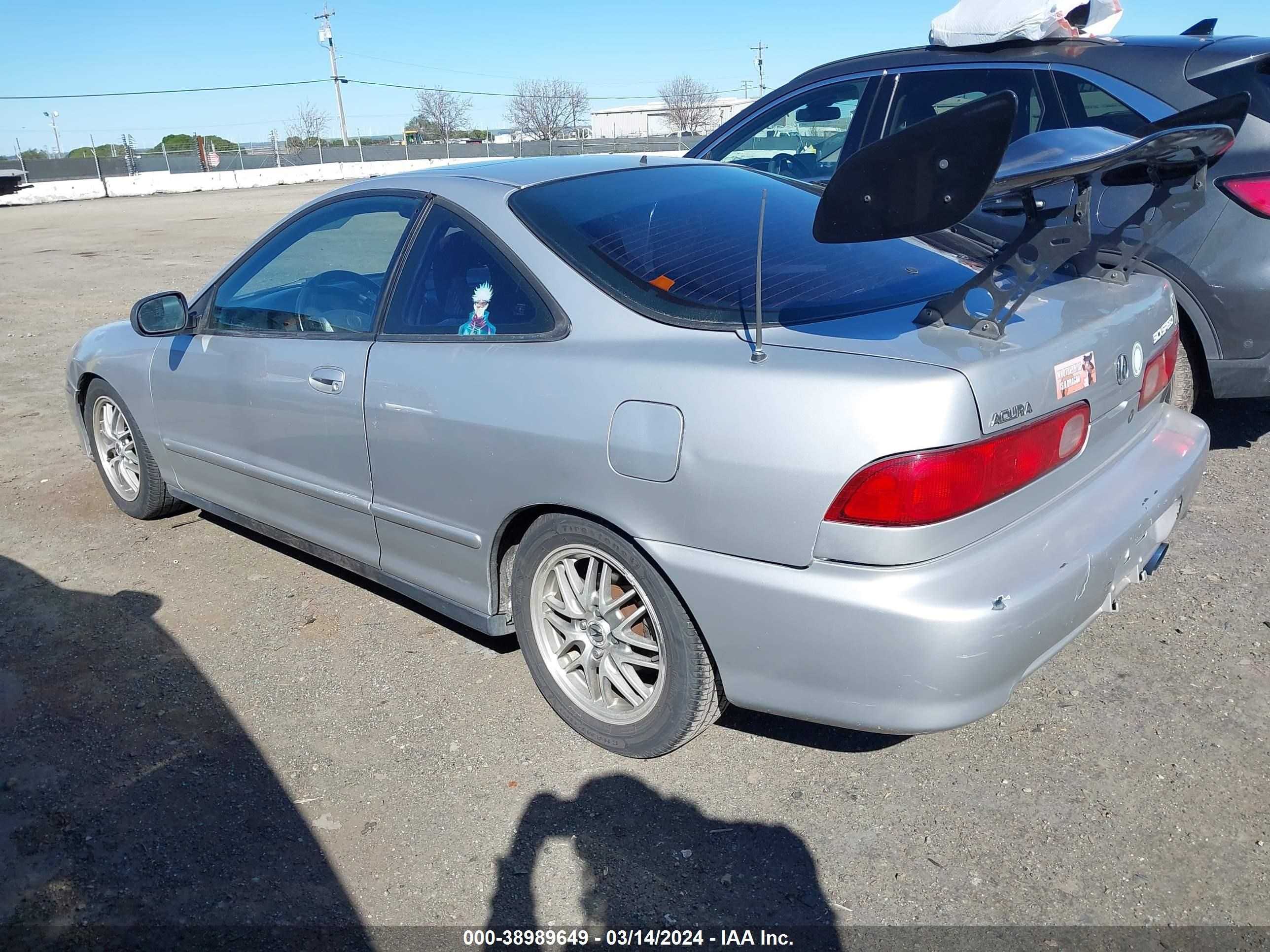 Photo 2 VIN: JH4DC4352YS008672 - ACURA INTEGRA 