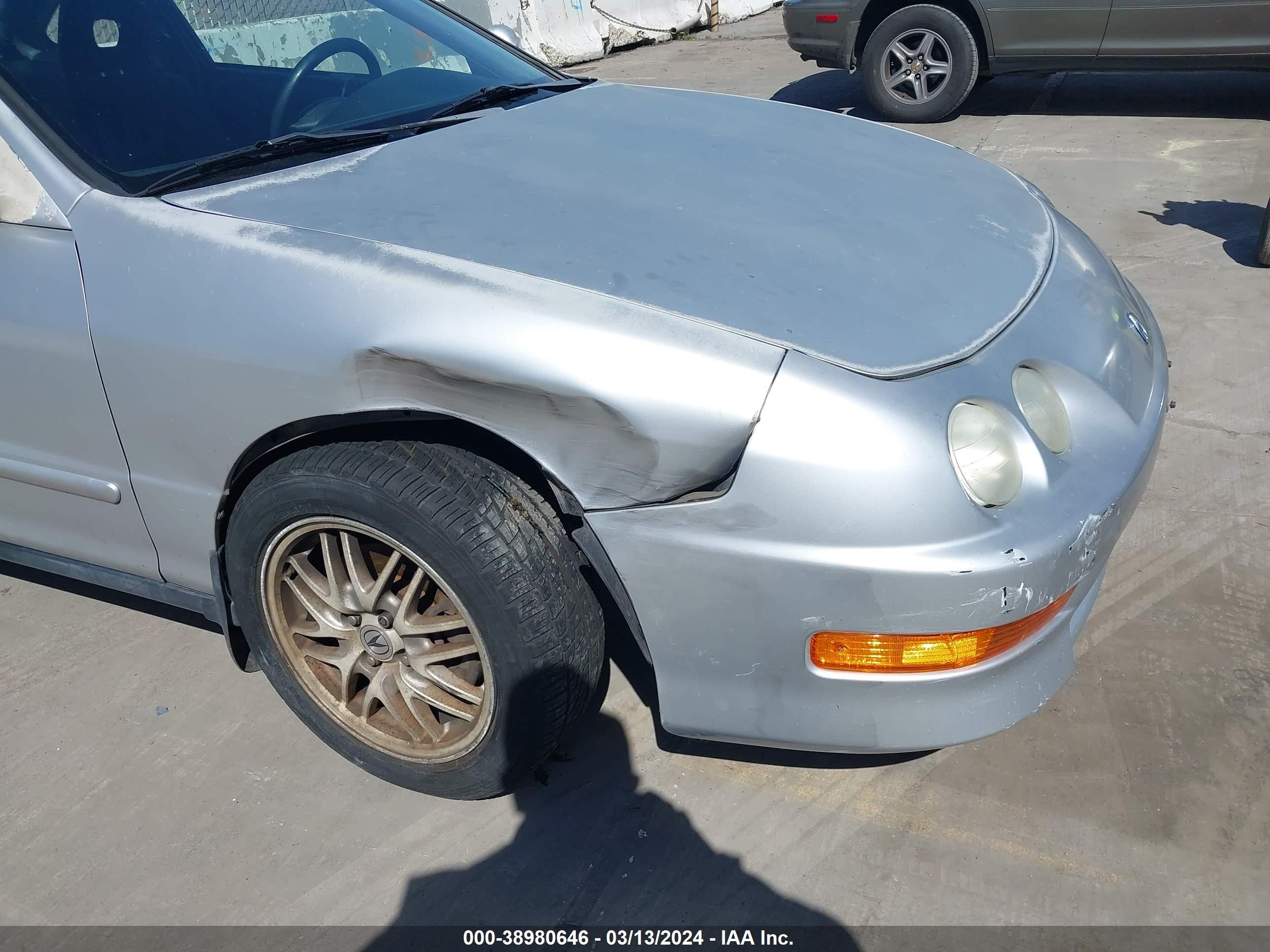 Photo 11 VIN: JH4DC435XXS007882 - ACURA INTEGRA 