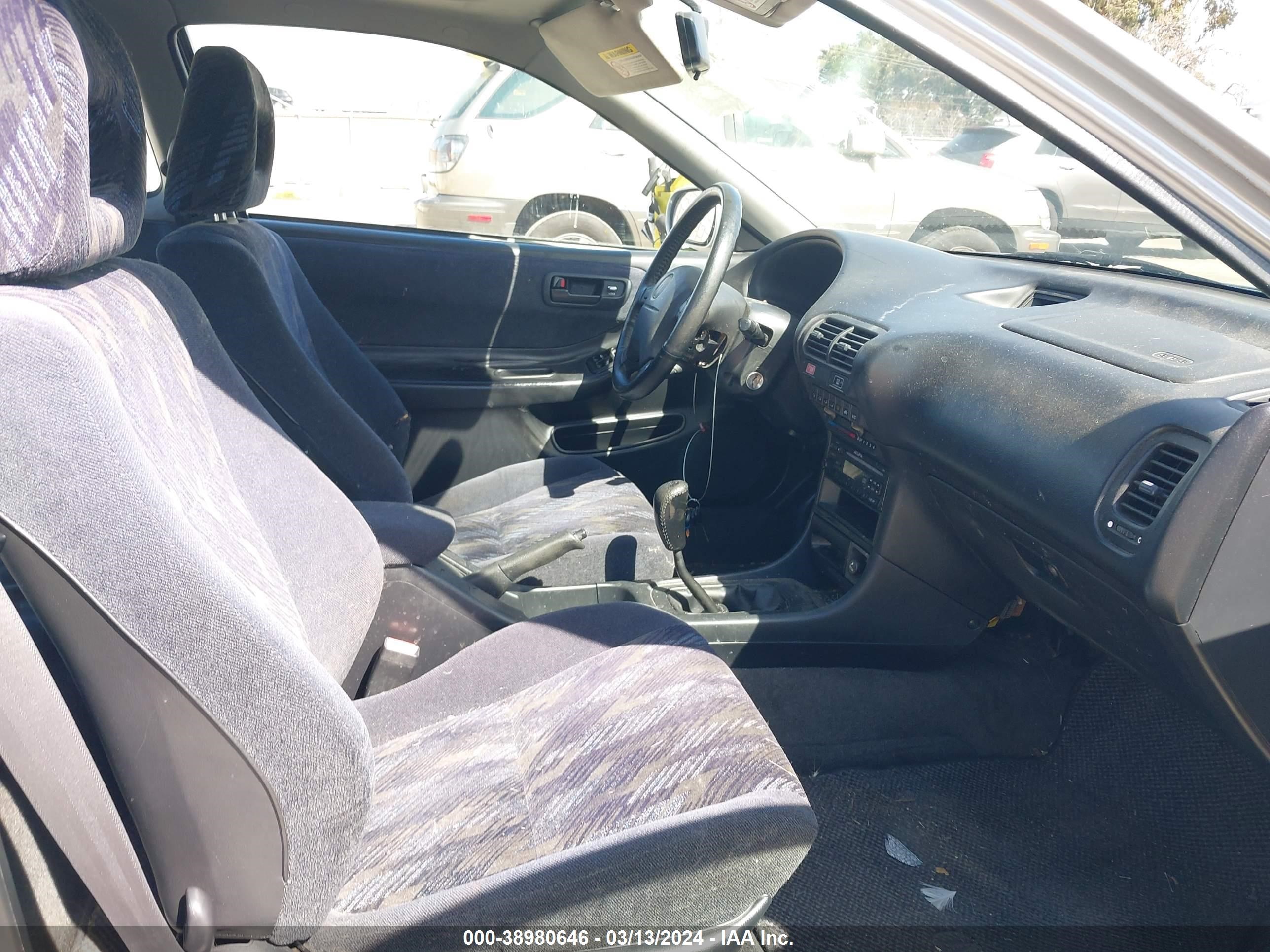 Photo 4 VIN: JH4DC435XXS007882 - ACURA INTEGRA 