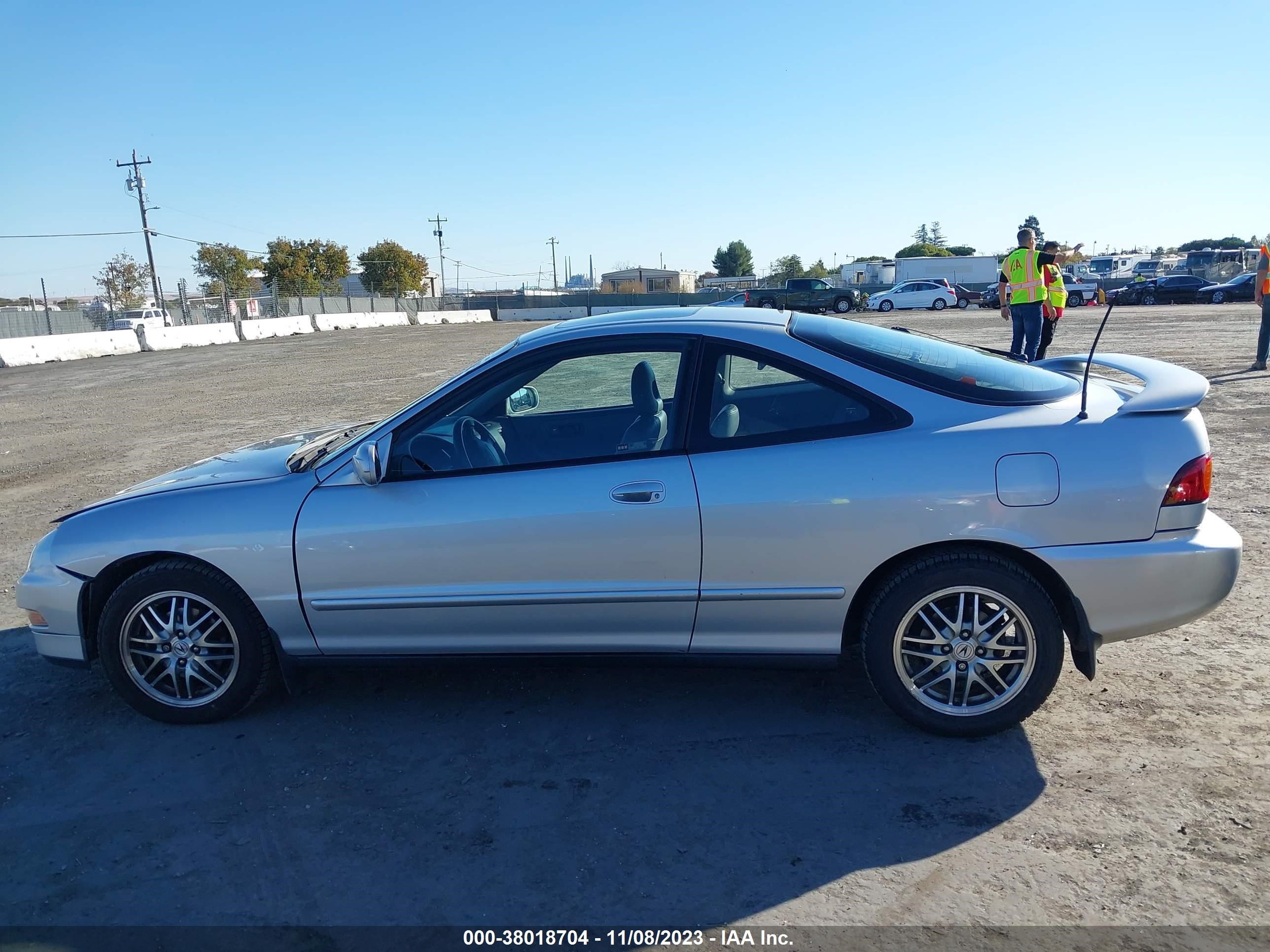 Photo 13 VIN: JH4DC4360VS001370 - ACURA INTEGRA 