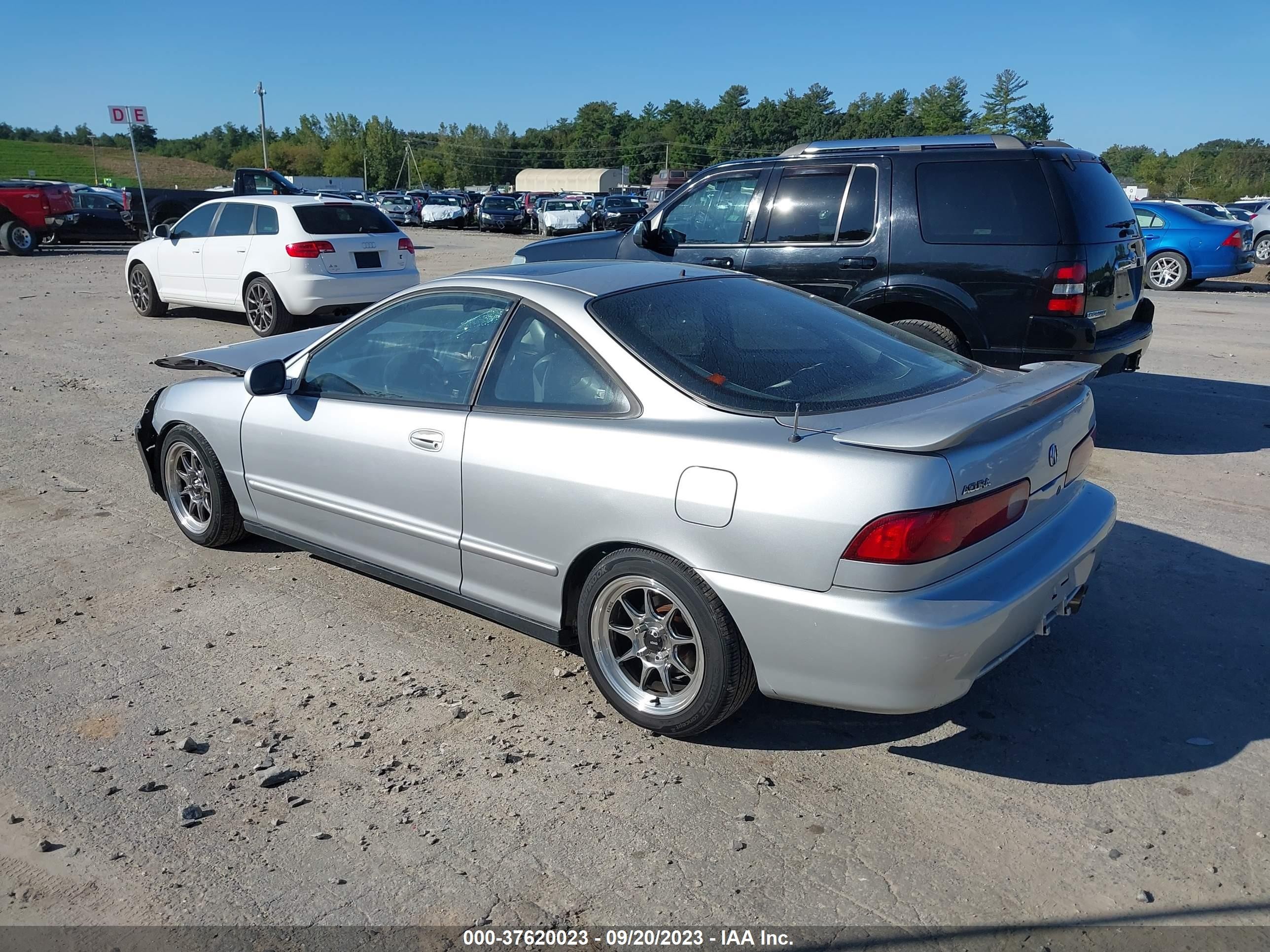 Photo 2 VIN: JH4DC43681S001854 - ACURA INTEGRA 