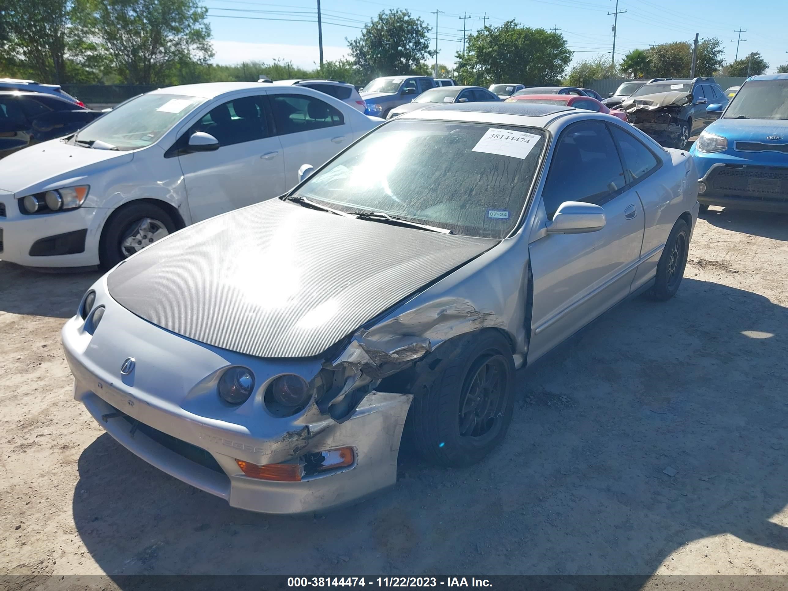 Photo 1 VIN: JH4DC4450YS011567 - ACURA INTEGRA 