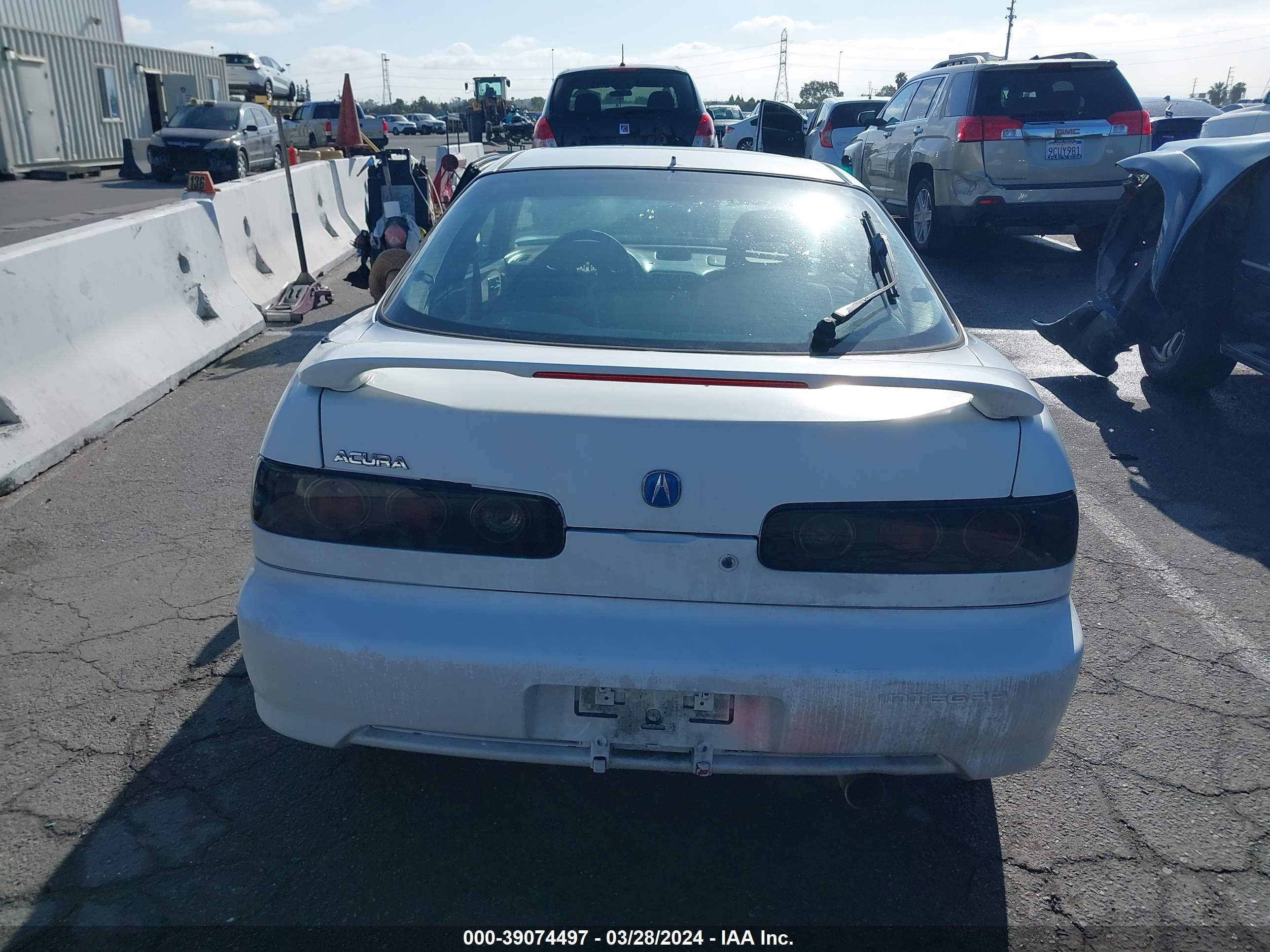 Photo 15 VIN: JH4DC4451XS014735 - ACURA INTEGRA 