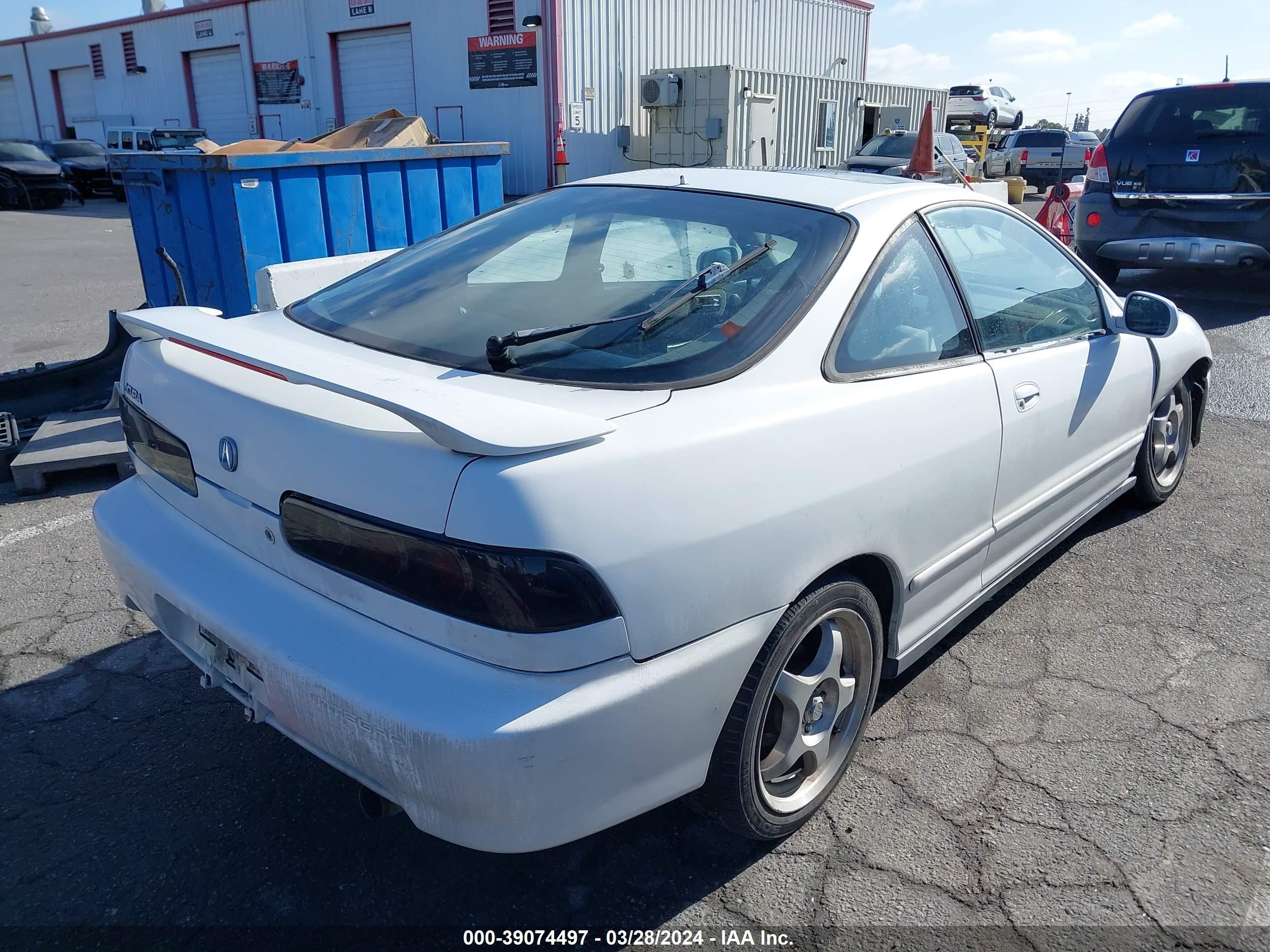 Photo 3 VIN: JH4DC4451XS014735 - ACURA INTEGRA 