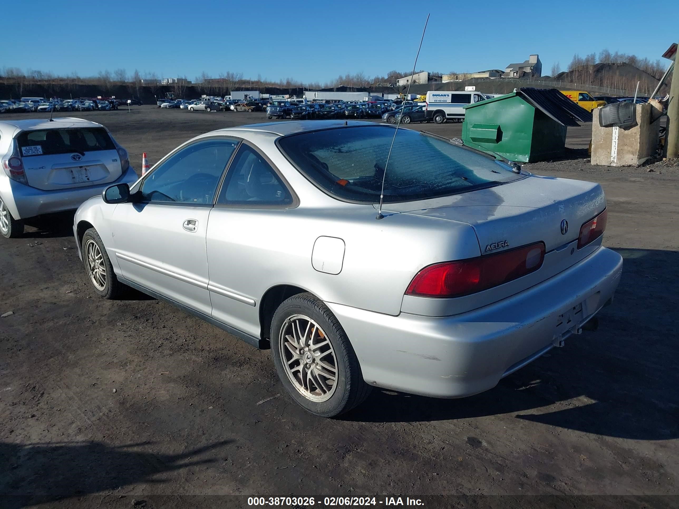 Photo 2 VIN: JH4DC4452YS012591 - ACURA INTEGRA 