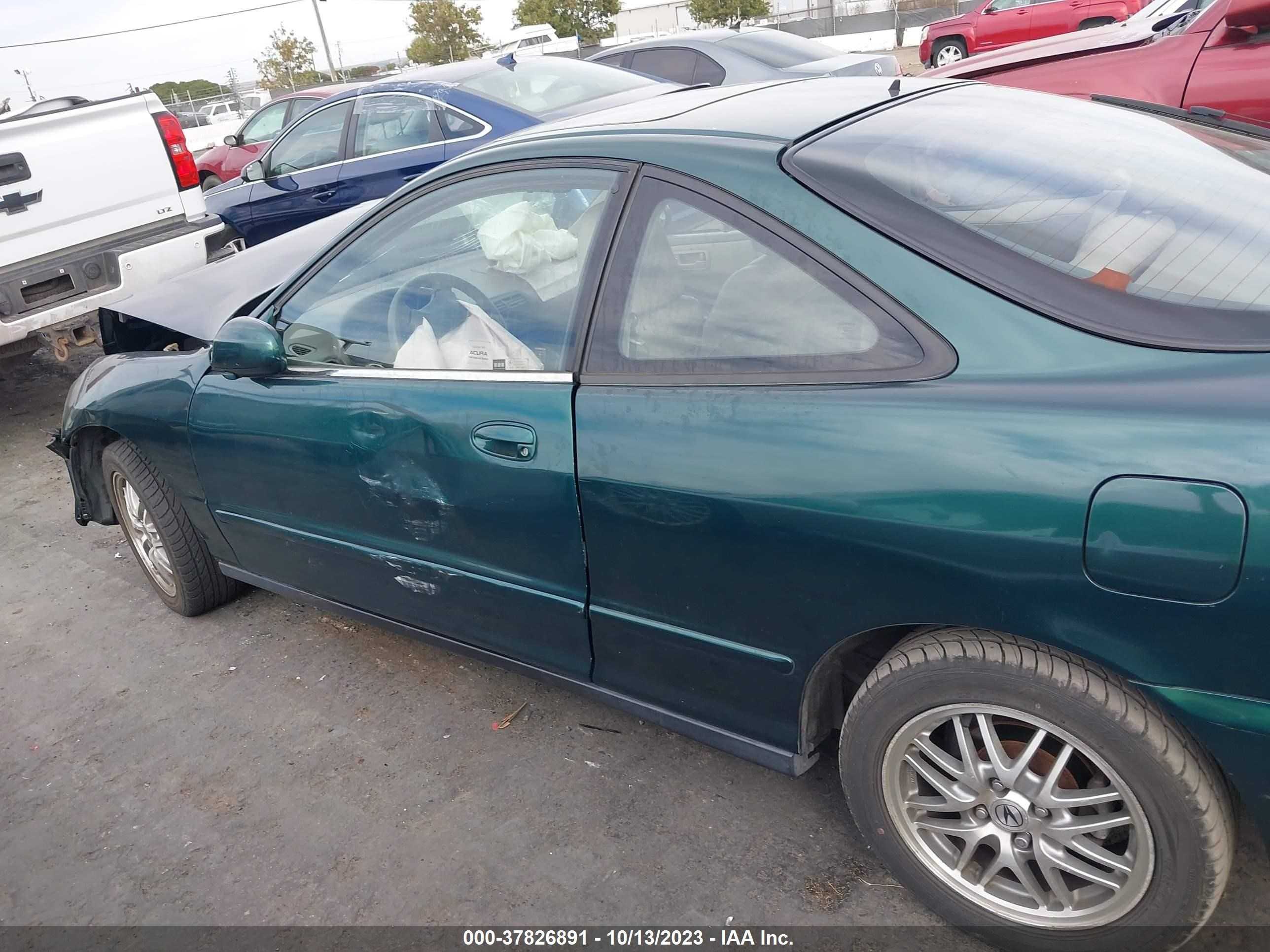 Photo 13 VIN: JH4DC4461XS004585 - ACURA INTEGRA 